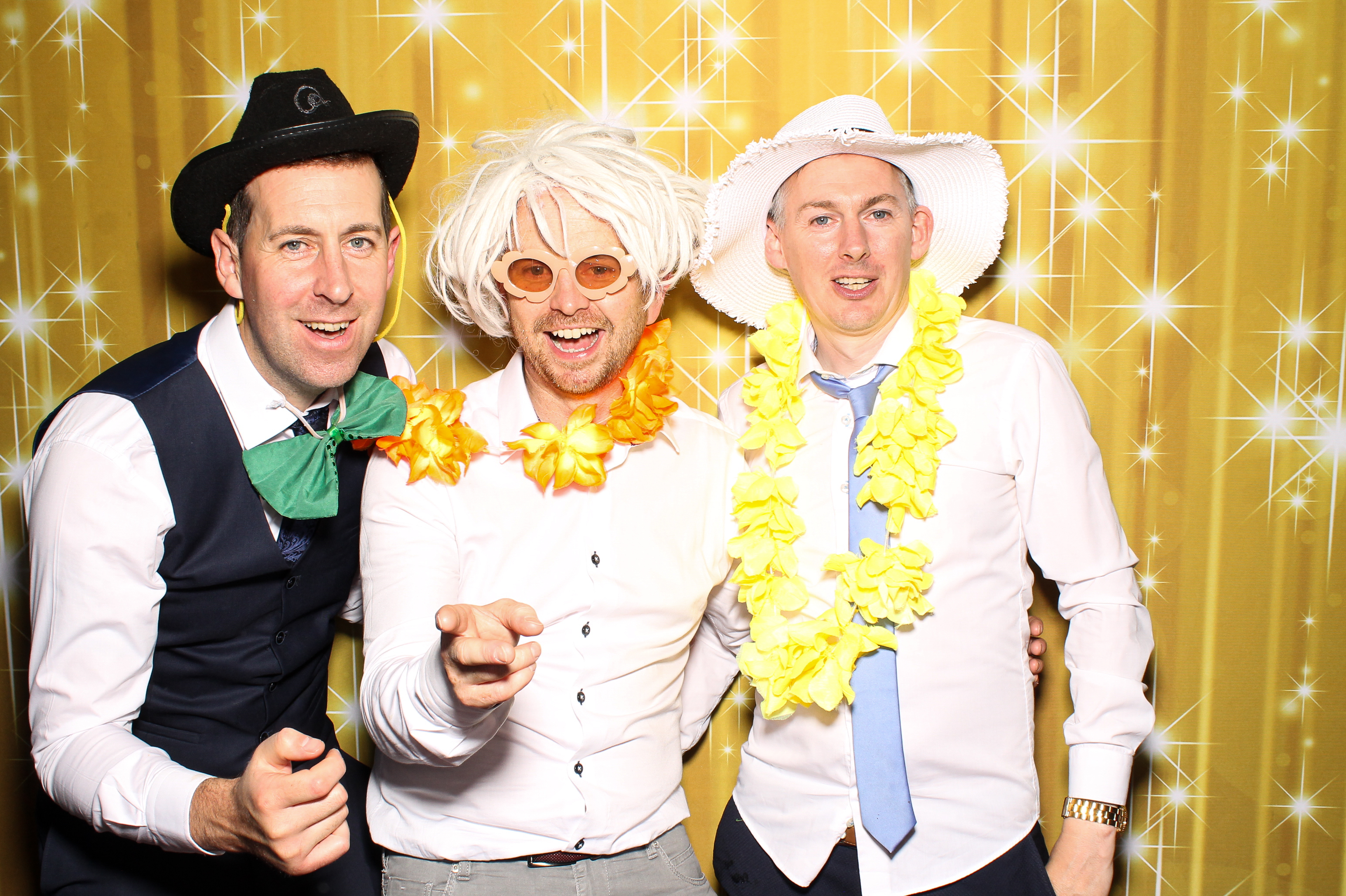 Enya & Cyril's Wedding | View more photos from the event at gallery.snapmagic.ie/u/SnapMagic/Enya-Cyrils-Wedding