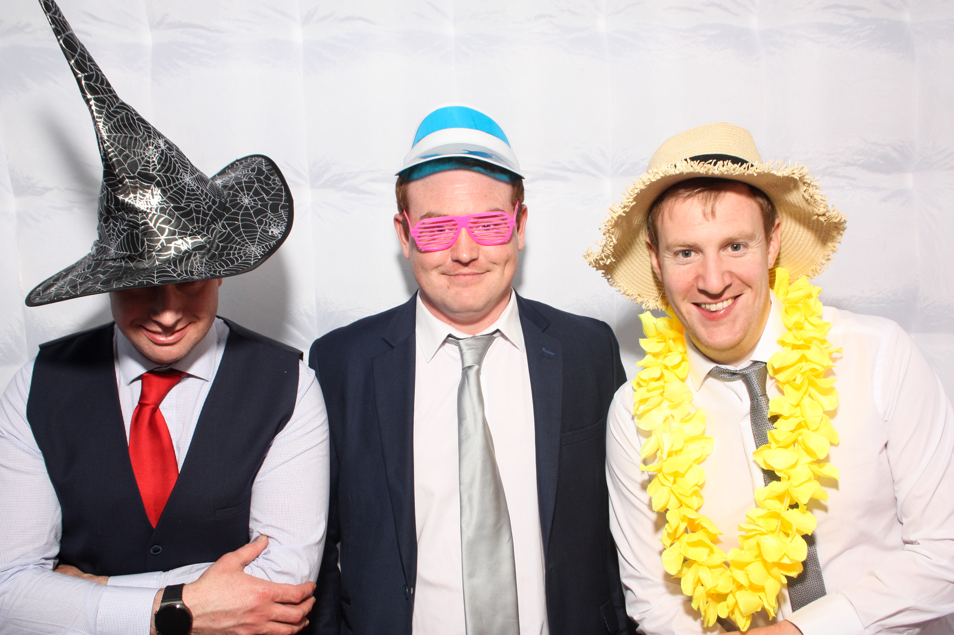 Hannah & Declan's Wedding | View more photos from the event at gallery.snapmagic.ie/u/SnapMagic/Hannah-Declans-Wedding