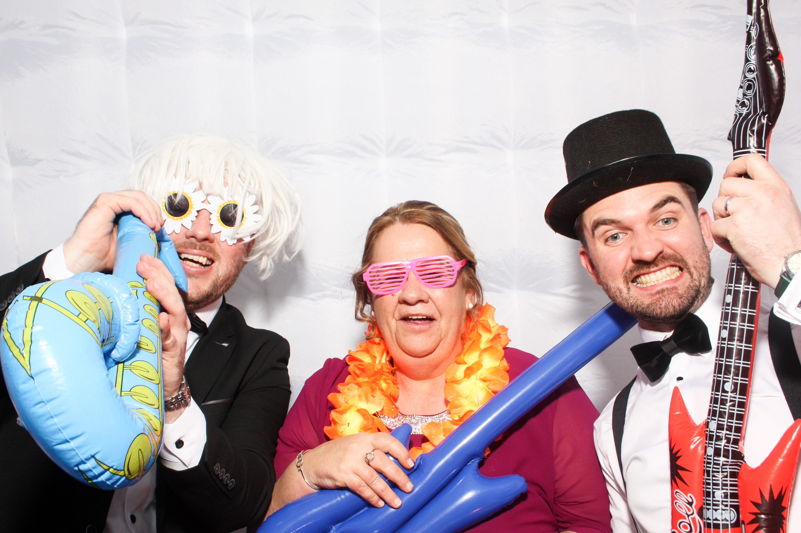 Hannah & Declan's Wedding | View more photos from the event at gallery.snapmagic.ie/u/SnapMagic/Hannah-Declans-Wedding
