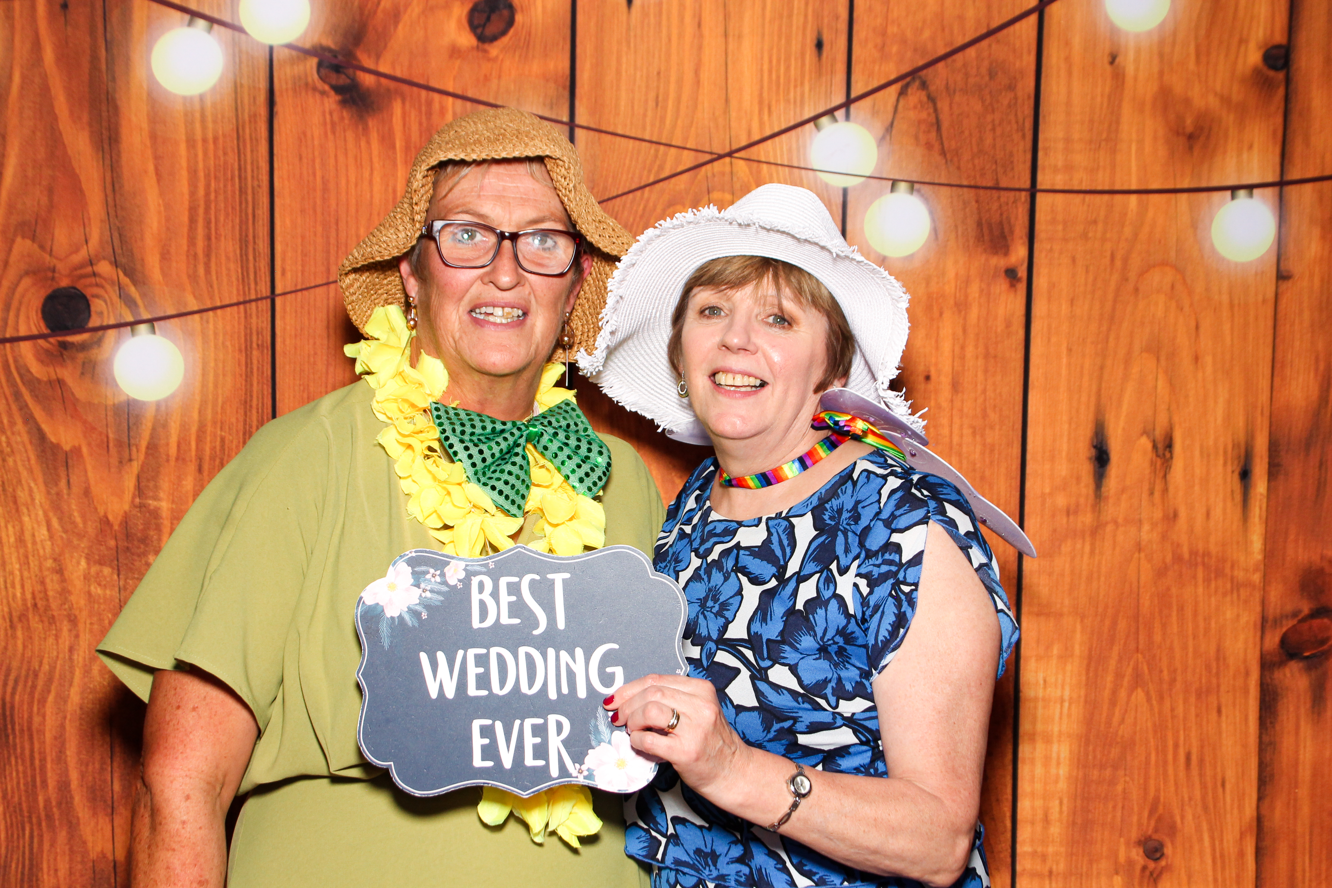 Hazel & John's Wedding | View more photos from the event at gallery.snapmagic.ie/u/SnapMagic/Hazel-Johns-Wedding