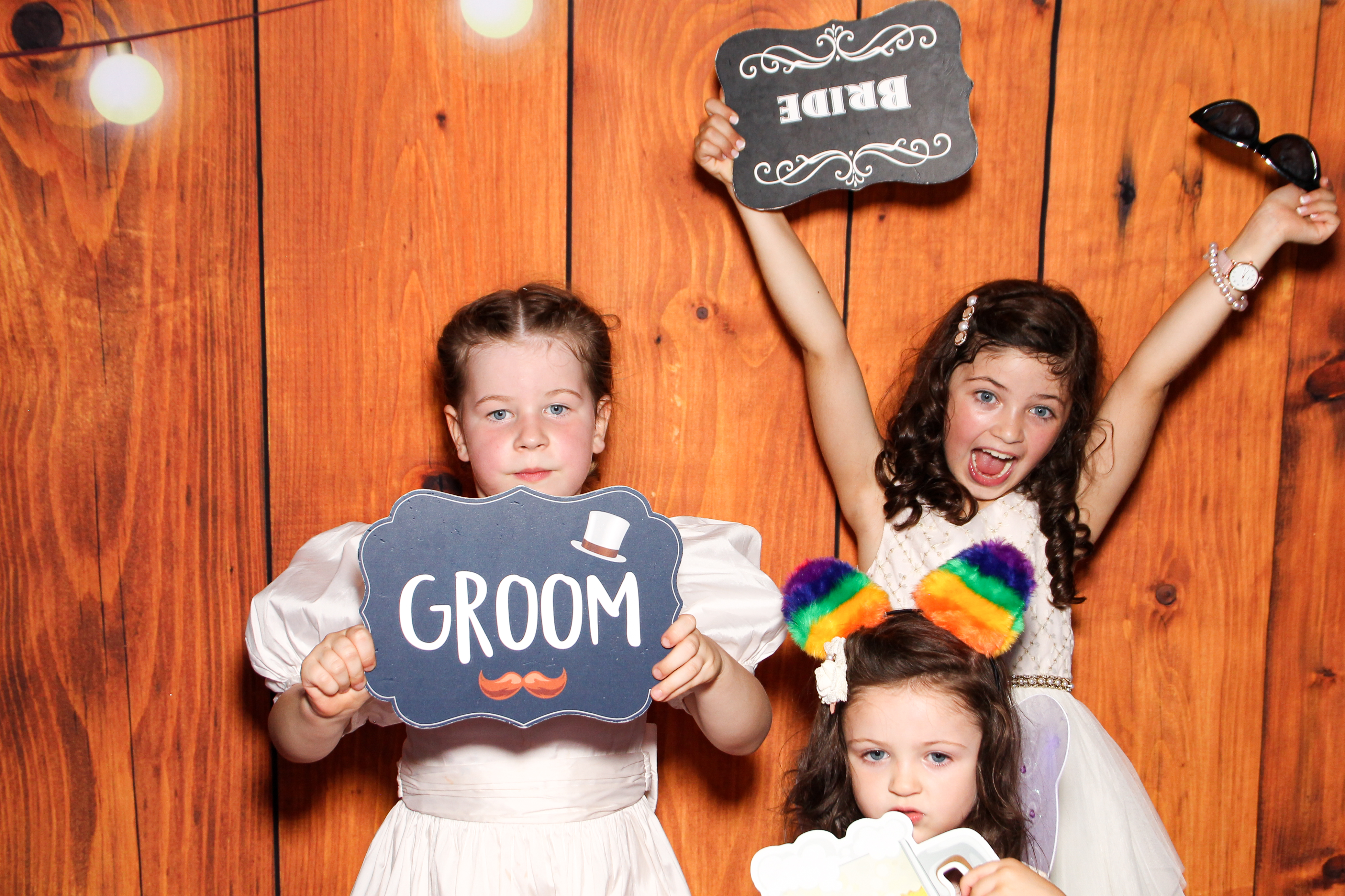 Hazel & John's Wedding | View more photos from the event at gallery.snapmagic.ie/u/SnapMagic/Hazel-Johns-Wedding