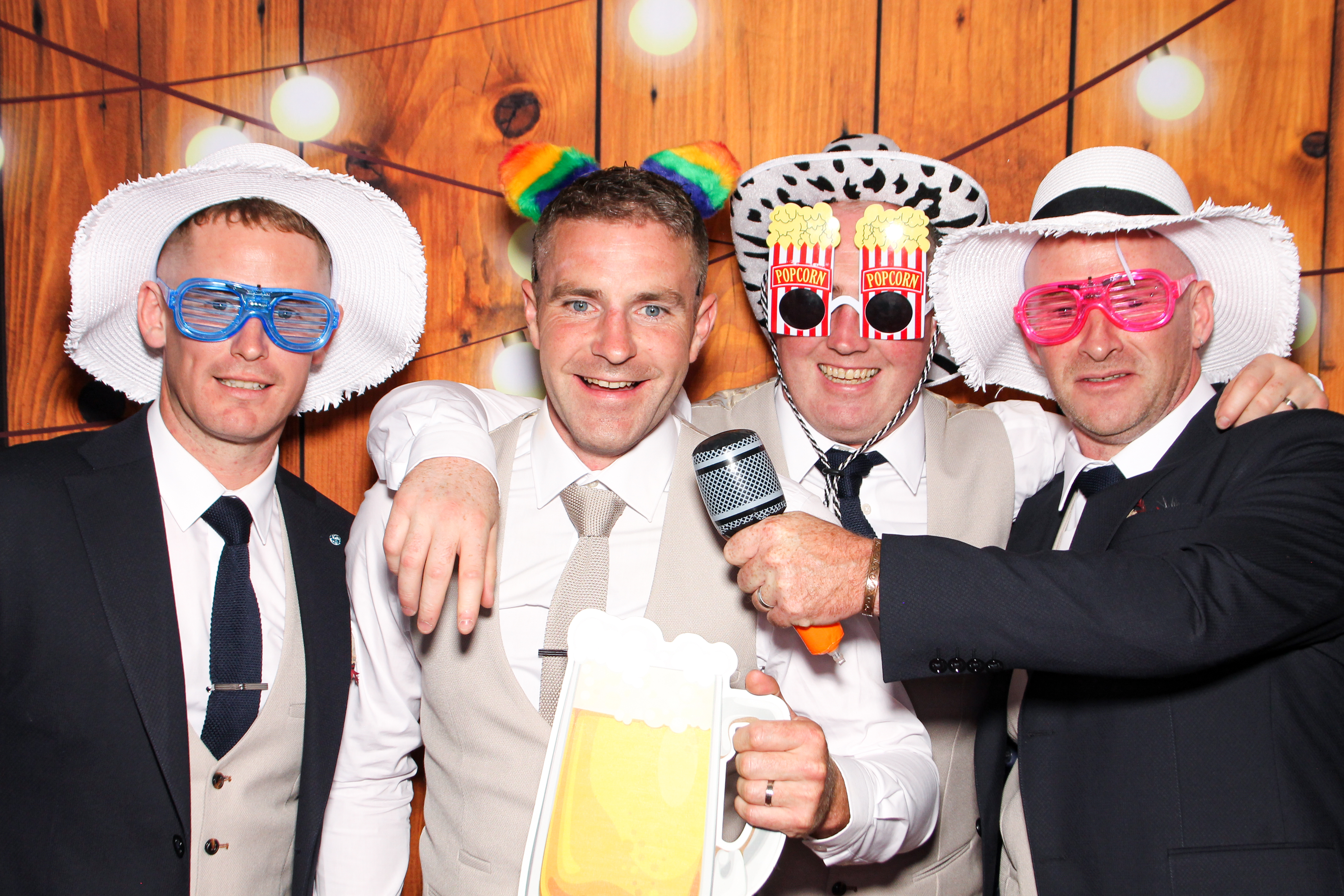 Hazel & John's Wedding | View more photos from the event at gallery.snapmagic.ie/u/SnapMagic/Hazel-Johns-Wedding
