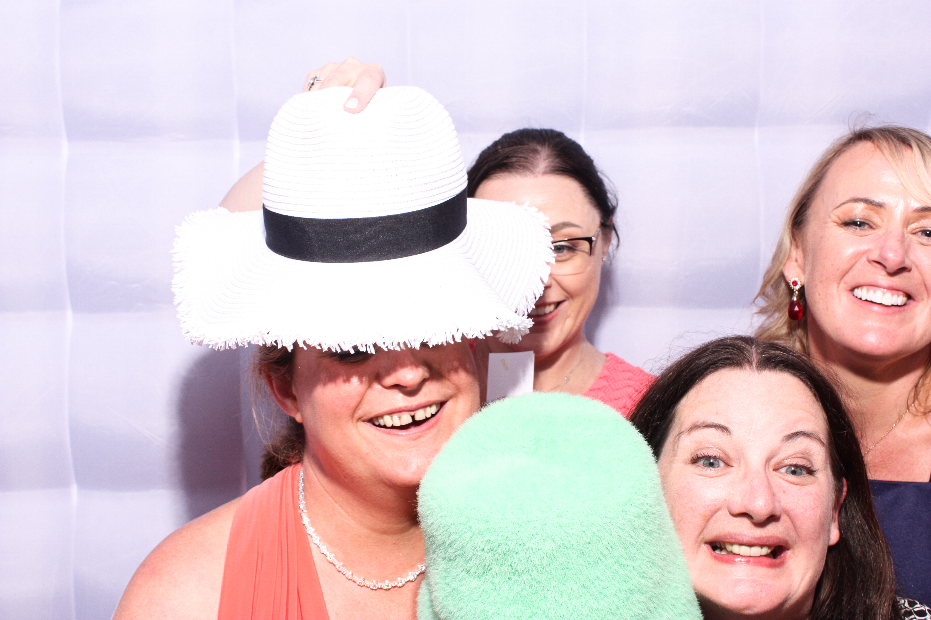 Karen & Brian's Wedding | View more photos from the event at gallery.snapmagic.ie/u/SnapMagic/Karen-Brians-Wedding