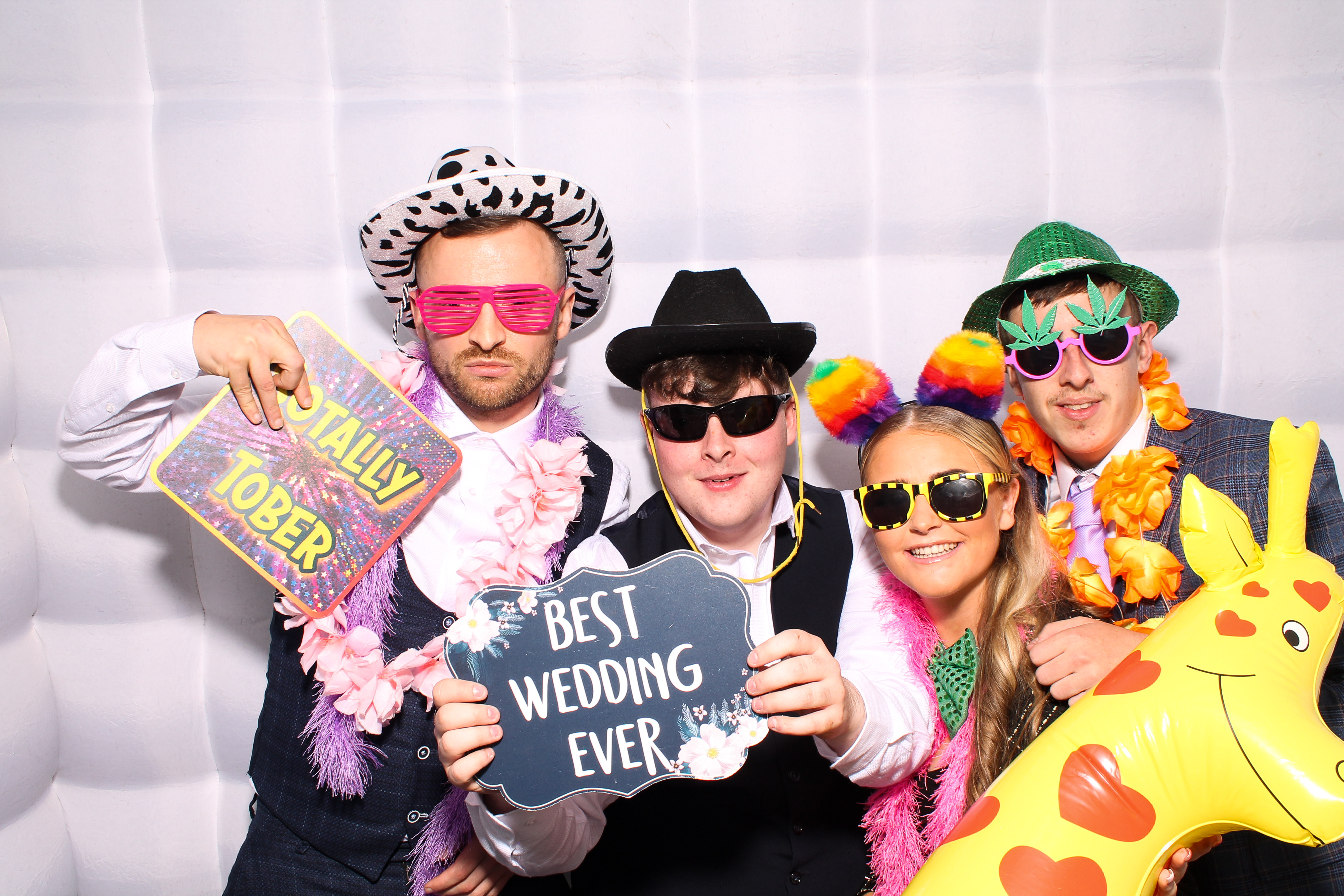 Katie & Brendan's Wedding | View more photos from the event at gallery.snapmagic.ie/u/SnapMagic/Katie-Brendans-Wedding