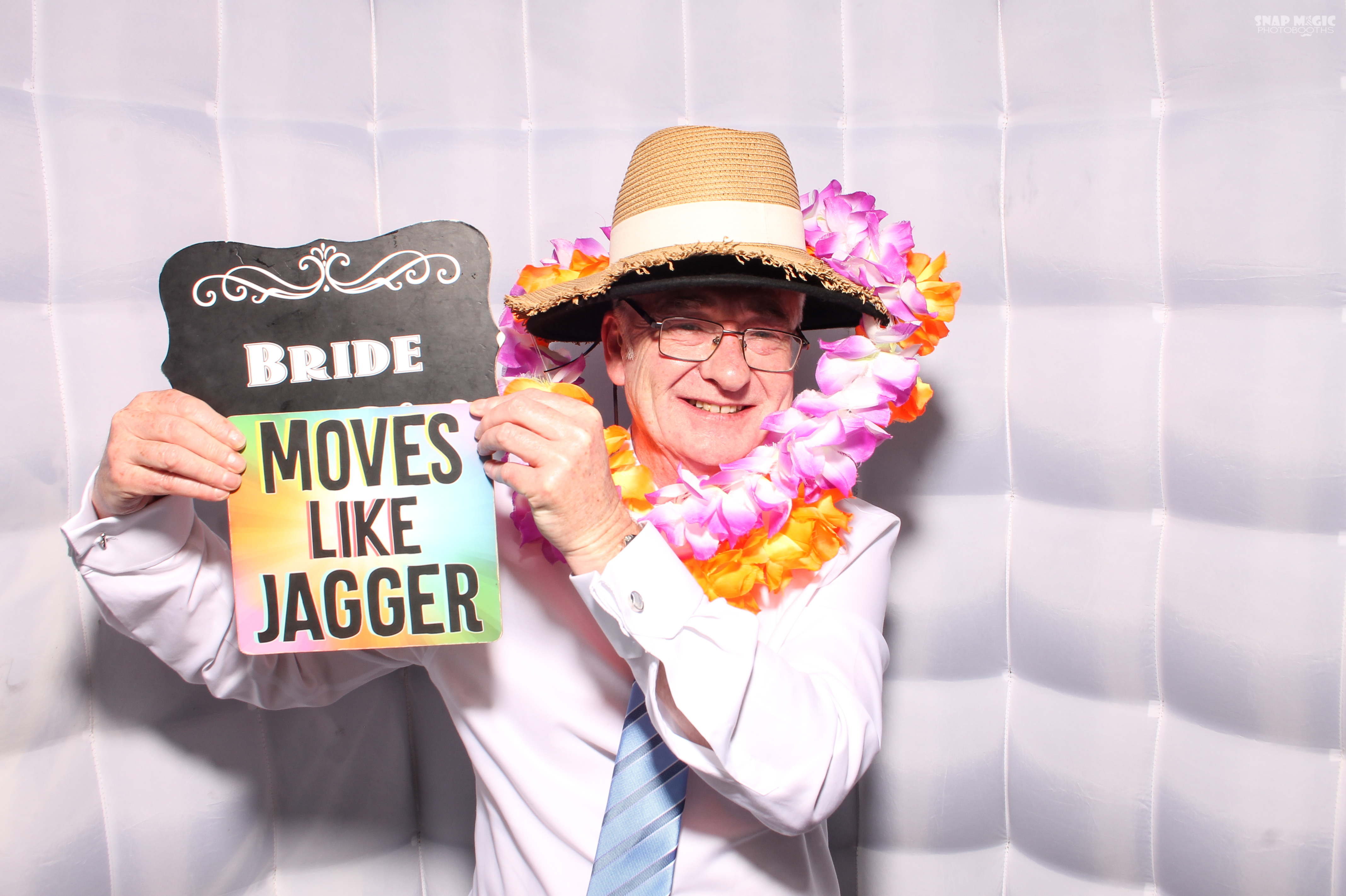Laura & Jack's Wedding | View more photos from the event at gallery.snapmagic.ie/u/SnapMagic/Laura-Jacks-Wedding