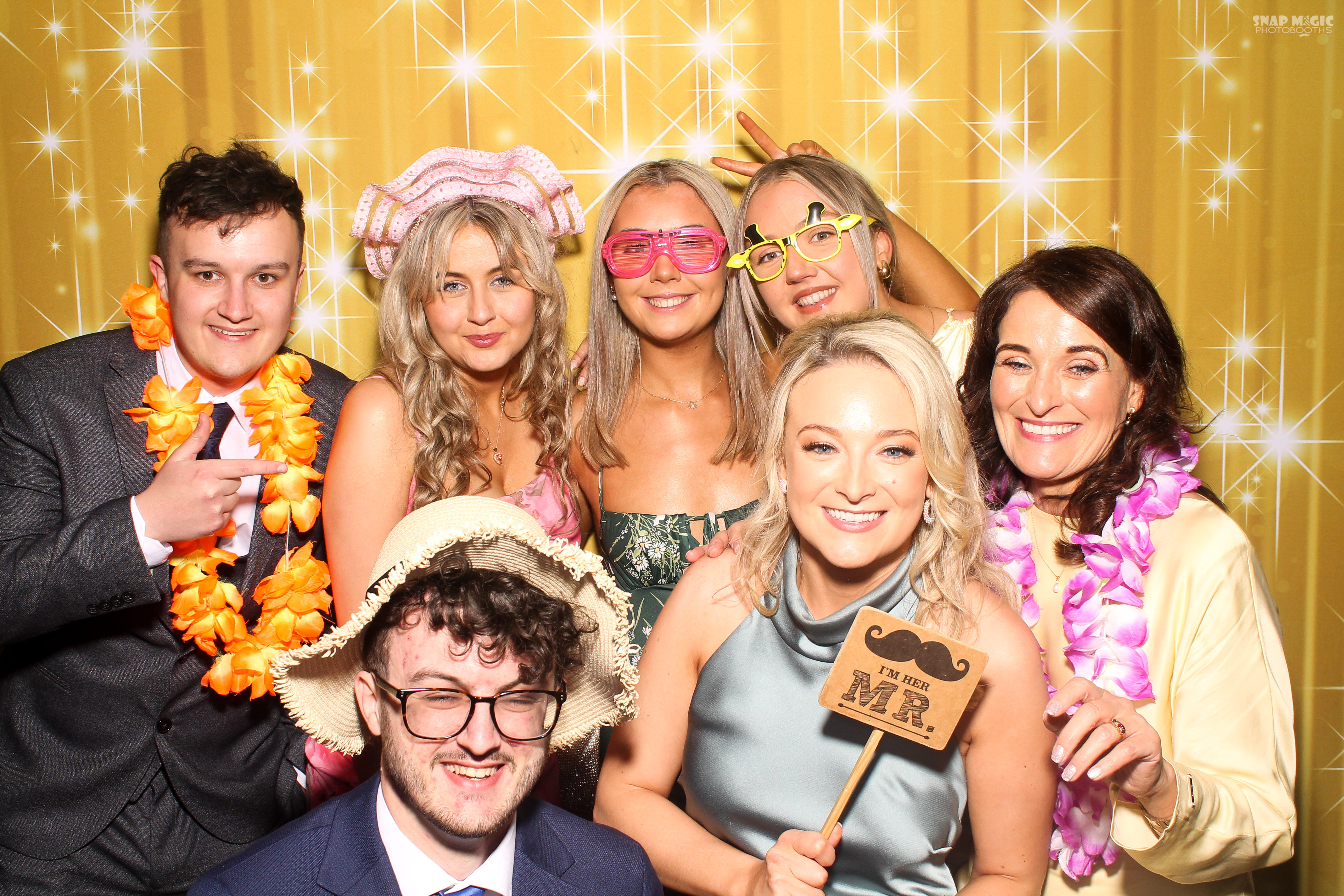 Laura & Scott's Wedding | View more photos from the event at gallery.snapmagic.ie/u/SnapMagic/Laura-Scotts-Wedding