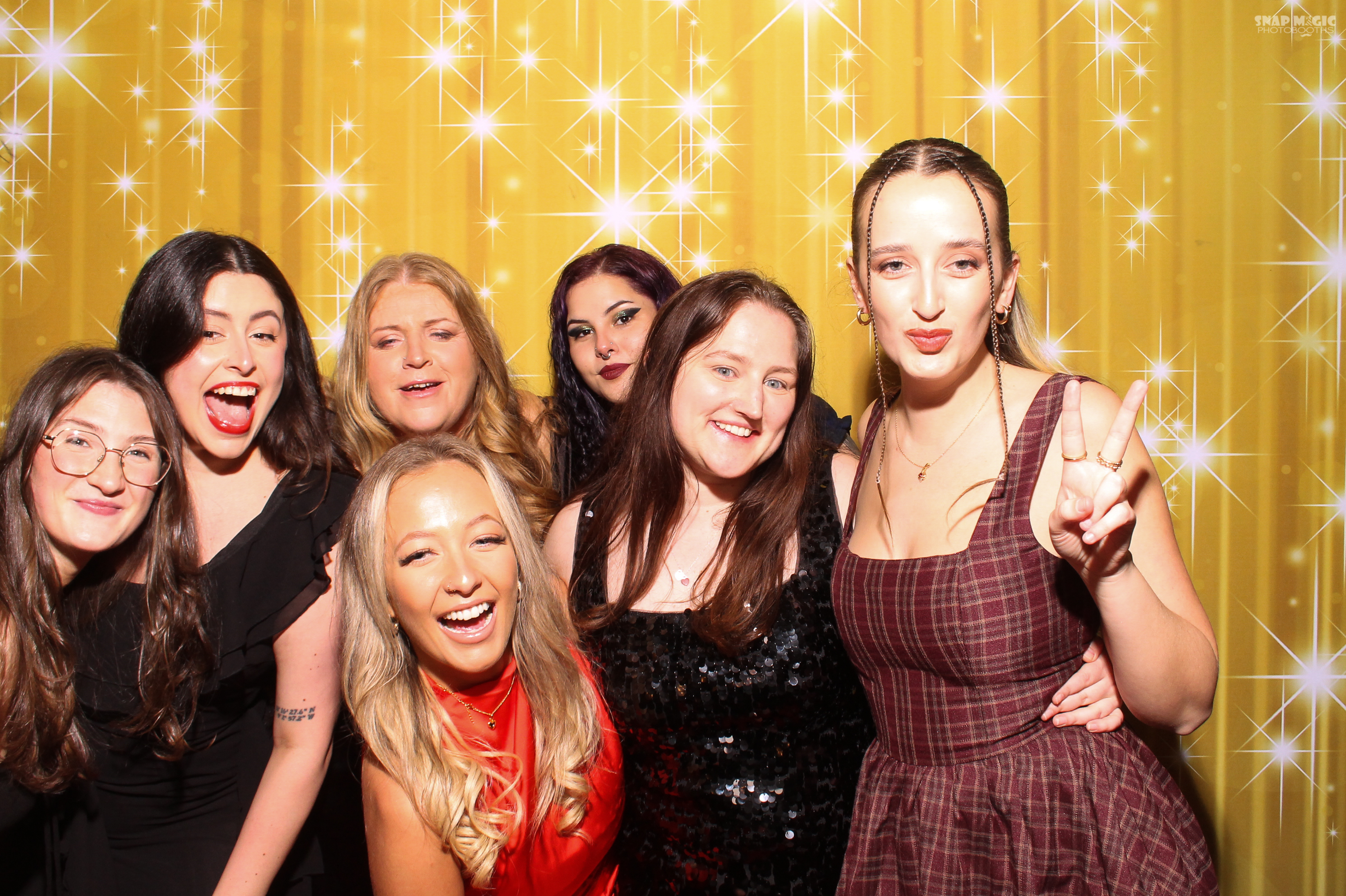 MAWDY Oscars Christmas Party | View more photos from the event at gallery.snapmagic.ie/u/SnapMagic/MAWDY-Oscars-Christmas-Party
