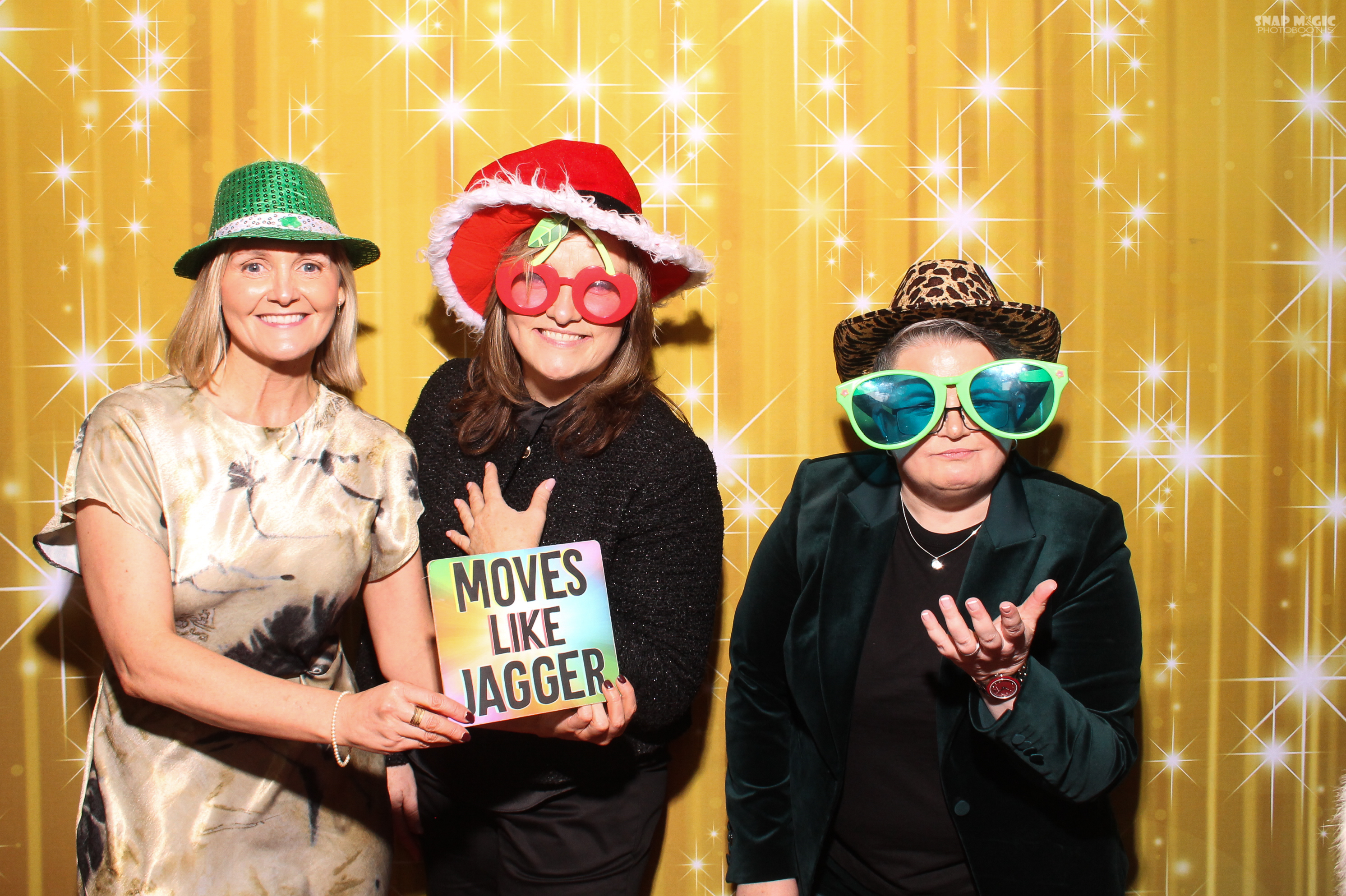 MAWDY Oscars Christmas Party | View more photos from the event at gallery.snapmagic.ie/u/SnapMagic/MAWDY-Oscars-Christmas-Party
