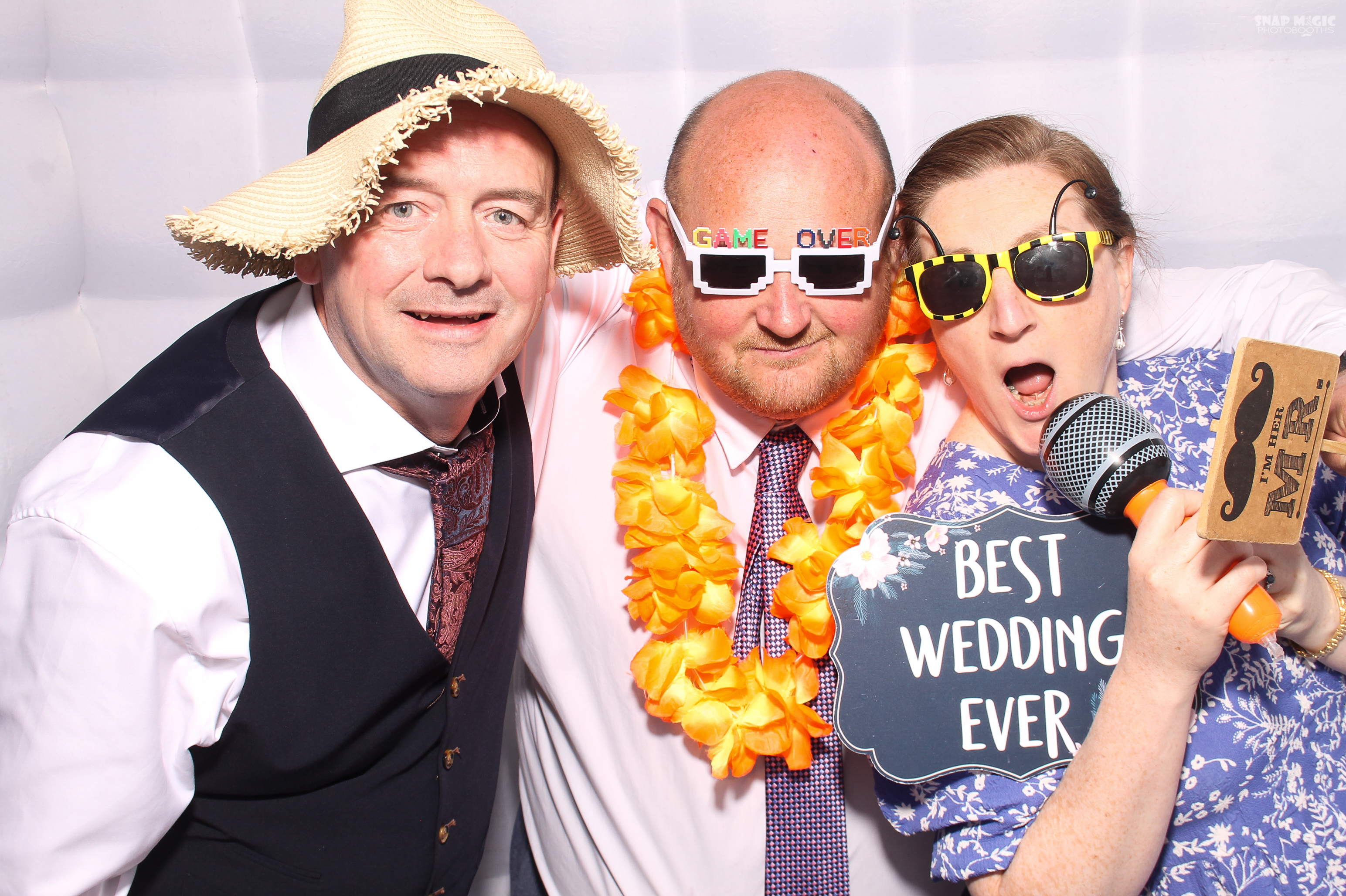Maria & Kevin | View more photos from the event at gallery.snapmagic.ie/u/SnapMagic/Maria-Kevin