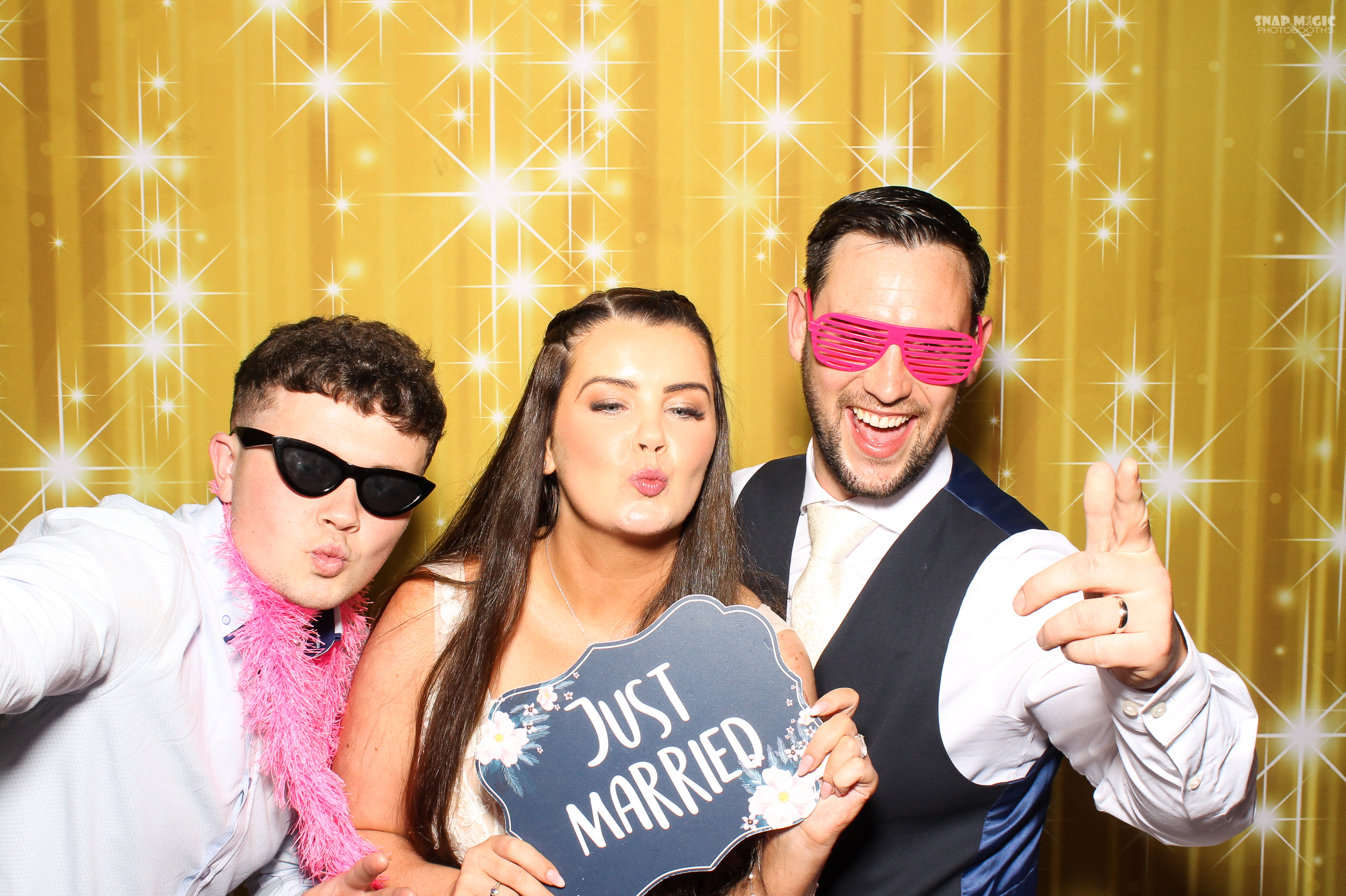 Nathan & Rebecca's Wedding | View more photos from the event at gallery.snapmagic.ie/u/SnapMagic/Nathan-Rebeccas-Wedding