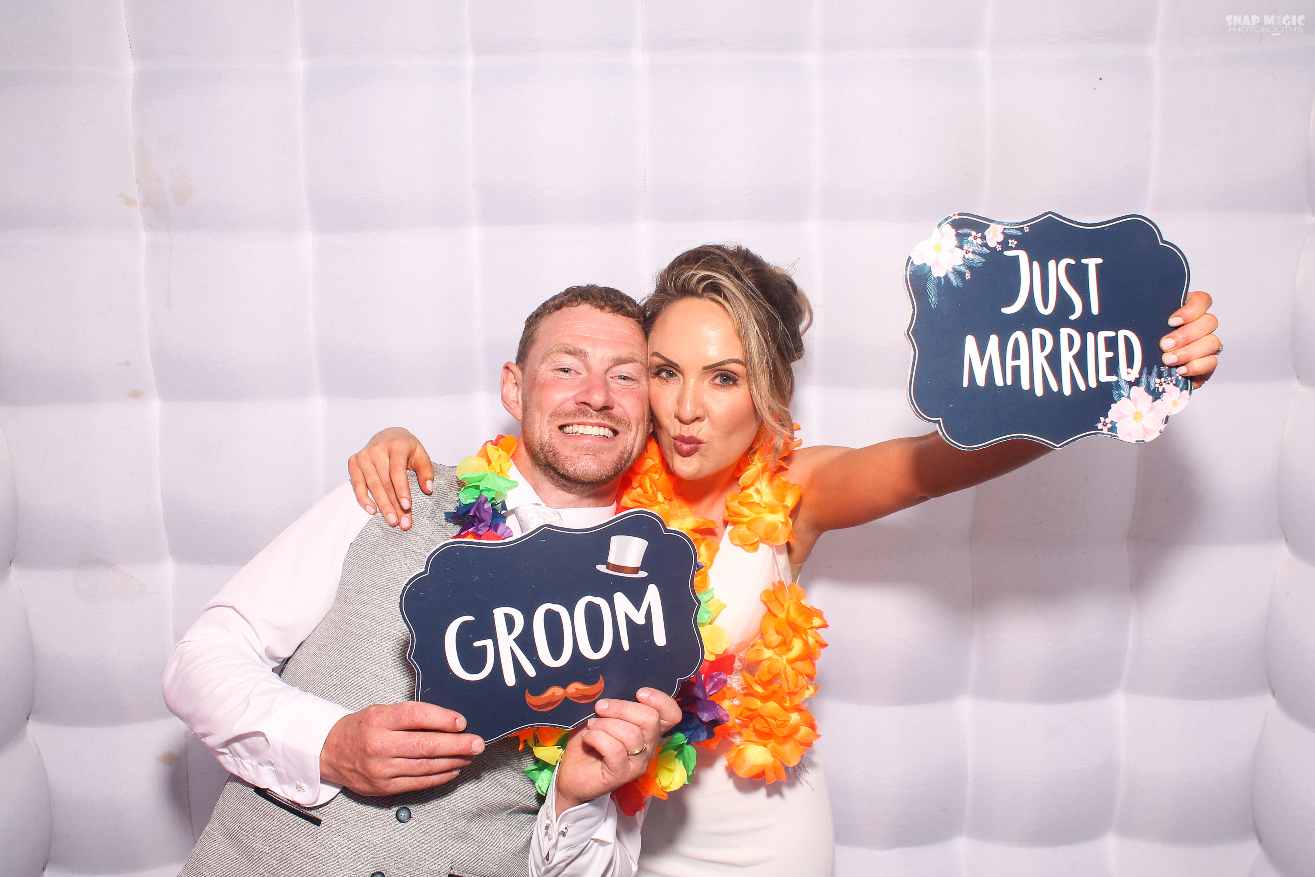 Niamh & David's Wedding | View more photos from the event at gallery.snapmagic.ie/u/SnapMagic/Niamh-Davids-Wedding