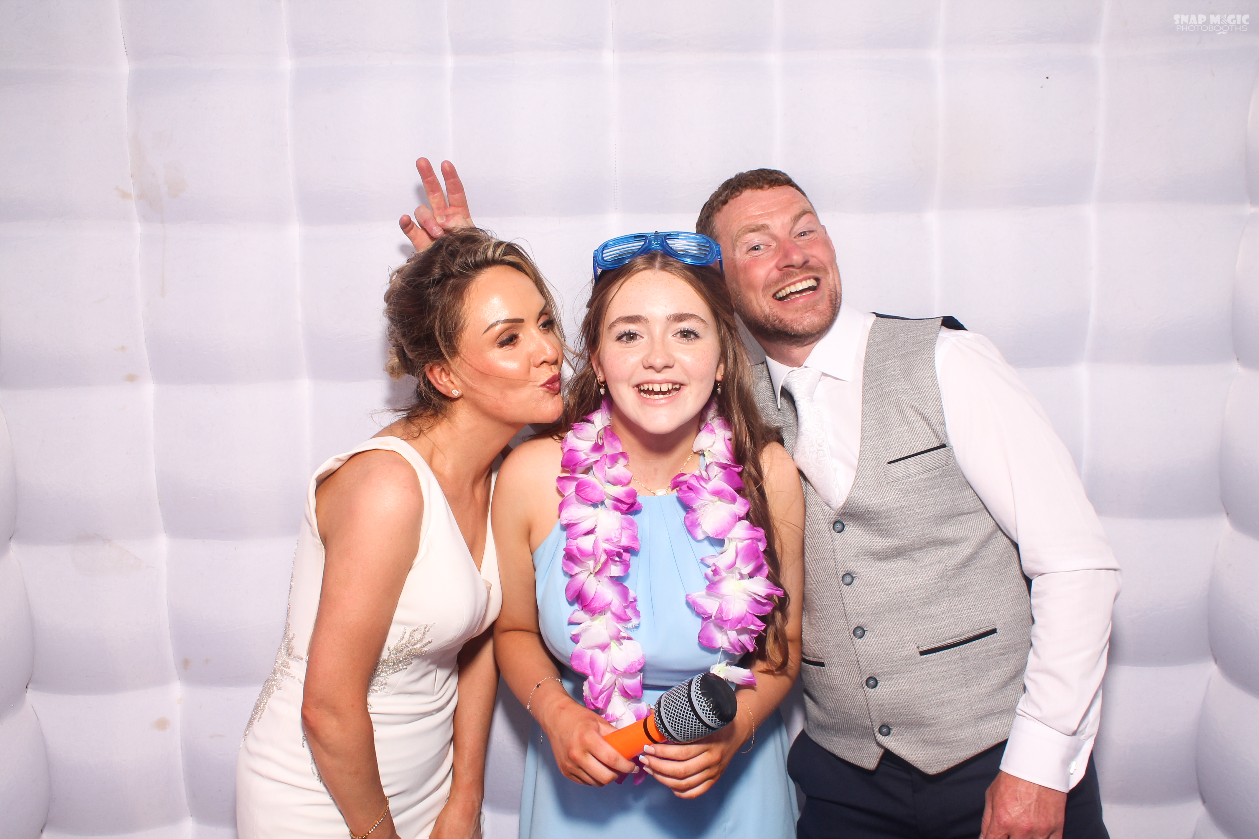 Niamh & David's Wedding | View more photos from the event at gallery.snapmagic.ie/u/SnapMagic/Niamh-Davids-Wedding