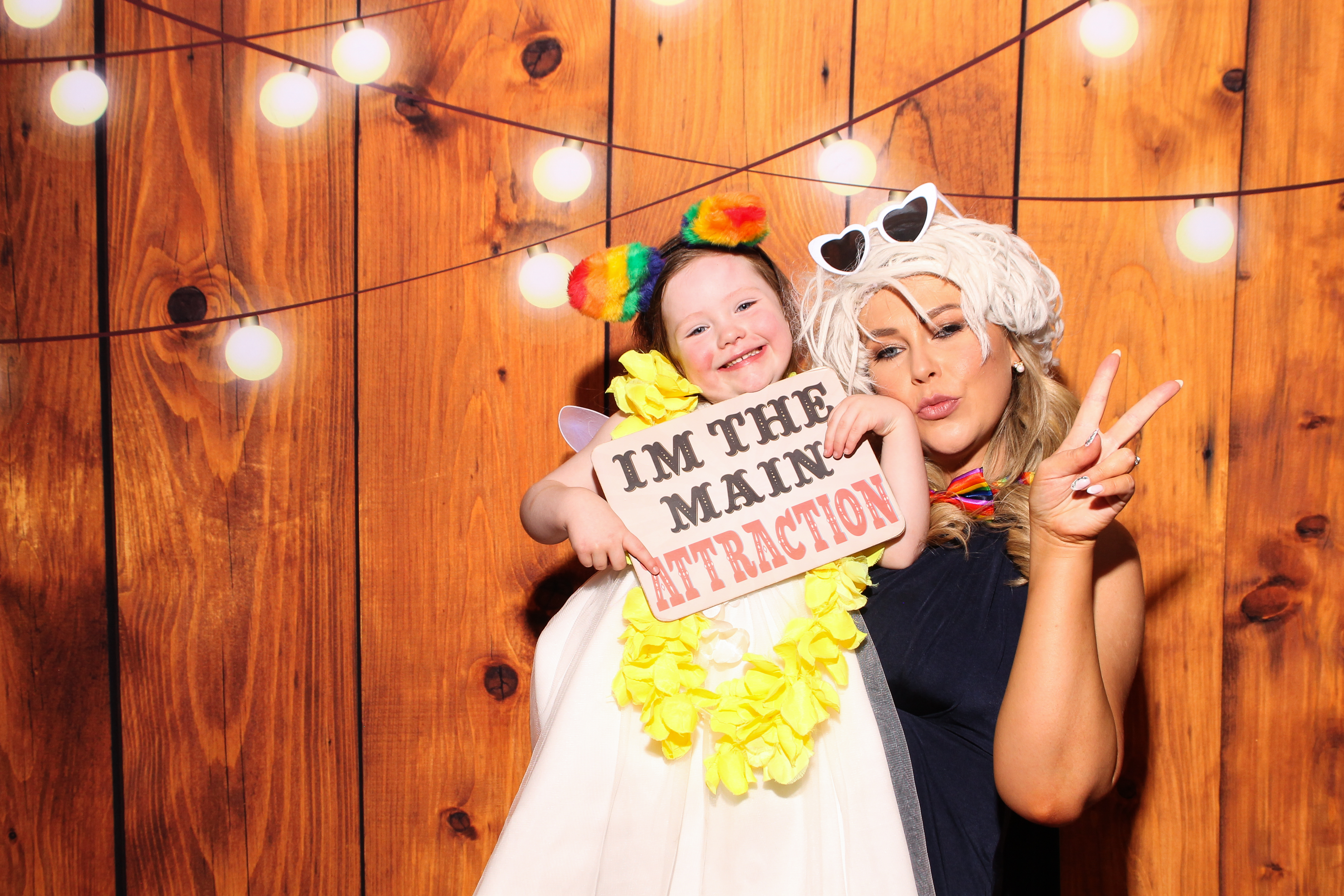 Nuala & Colm's Wedding | View more photos from the event at gallery.snapmagic.ie/u/SnapMagic/Nuala-Colms-Wedding
