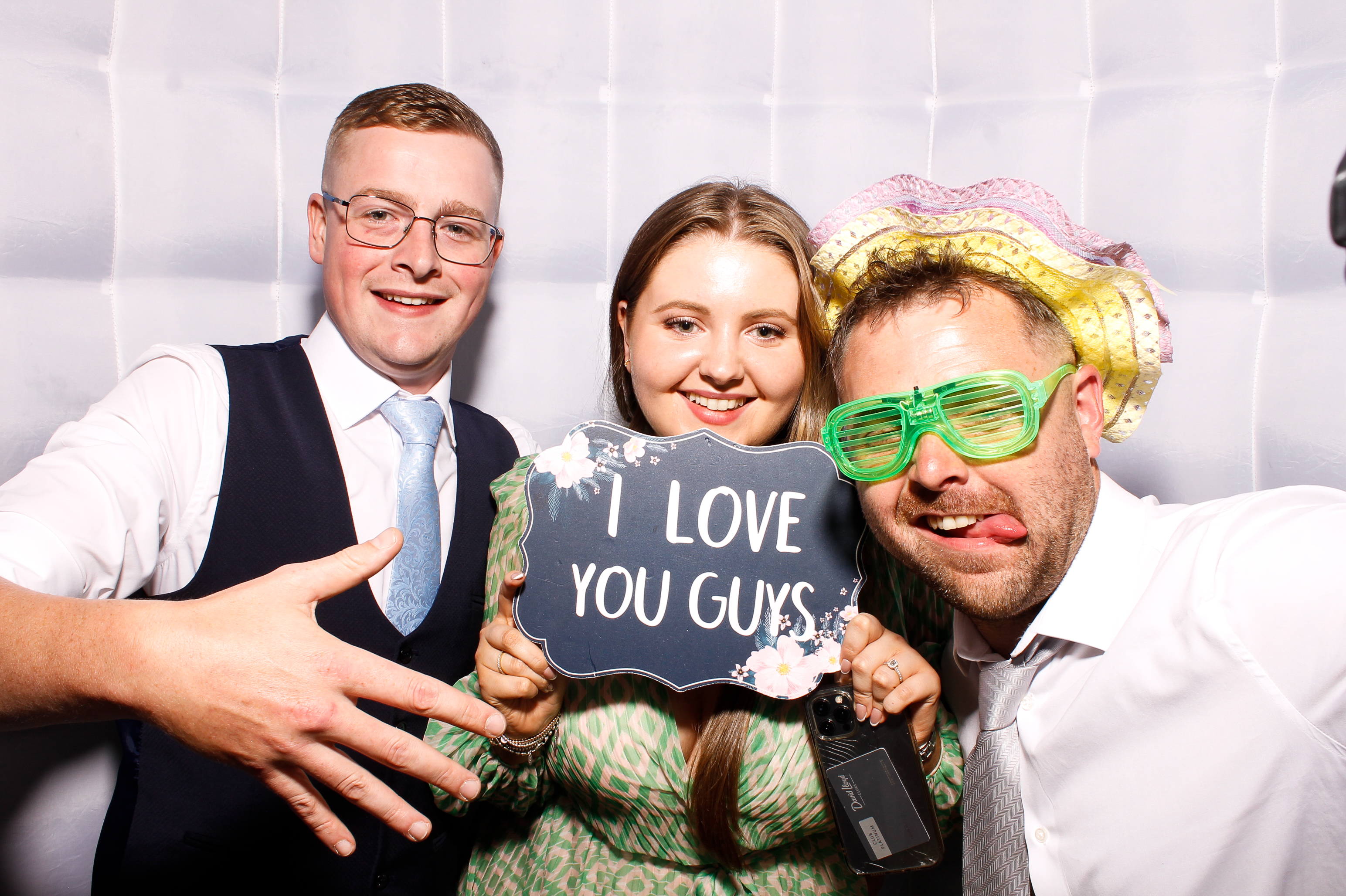Roisin & James Wedding | View more photos from the event at gallery.snapmagic.ie/u/SnapMagic/Roisin-James-Wedding
