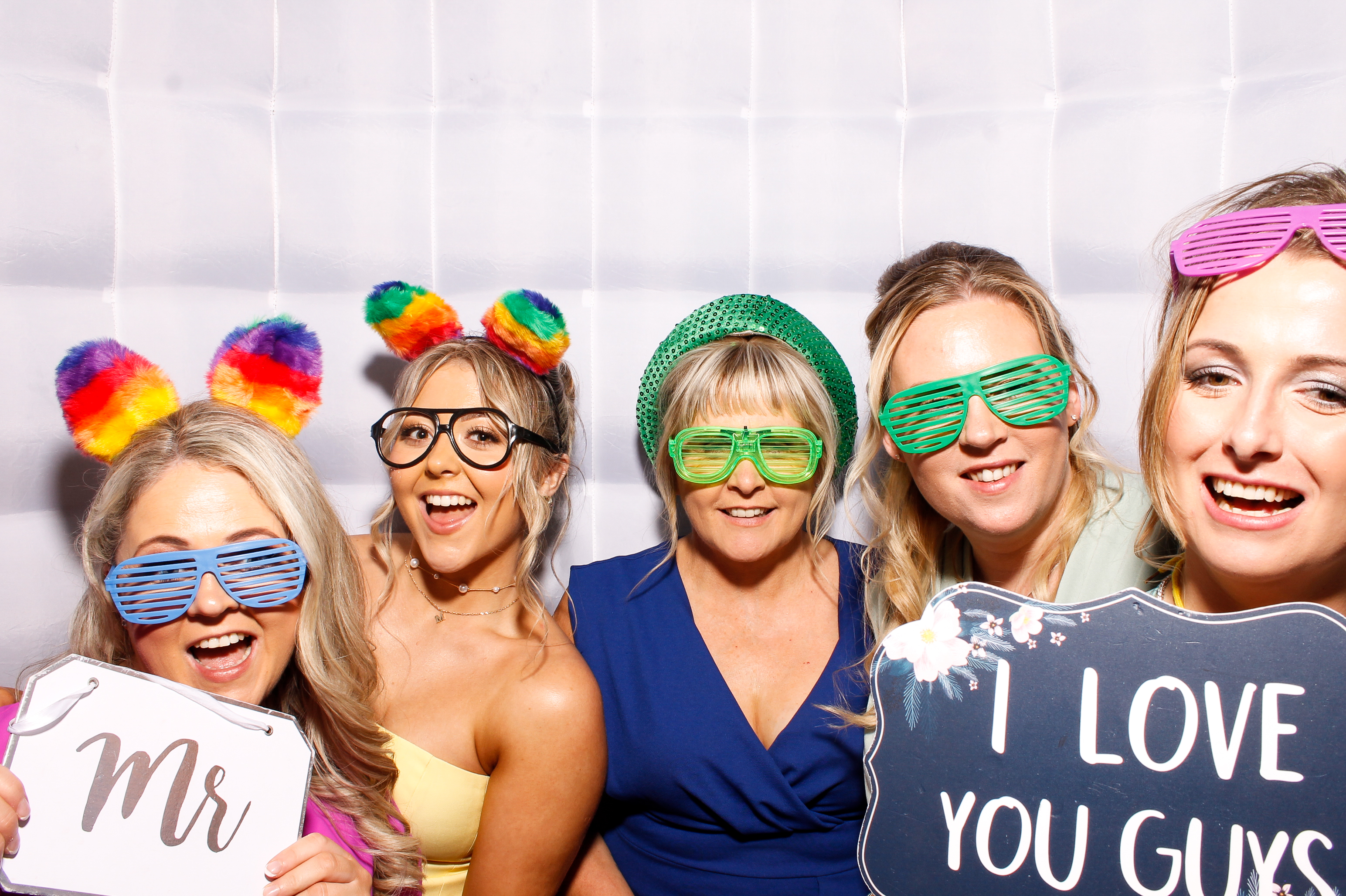 Roisin & James Wedding | View more photos from the event at gallery.snapmagic.ie/u/SnapMagic/Roisin-James-Wedding