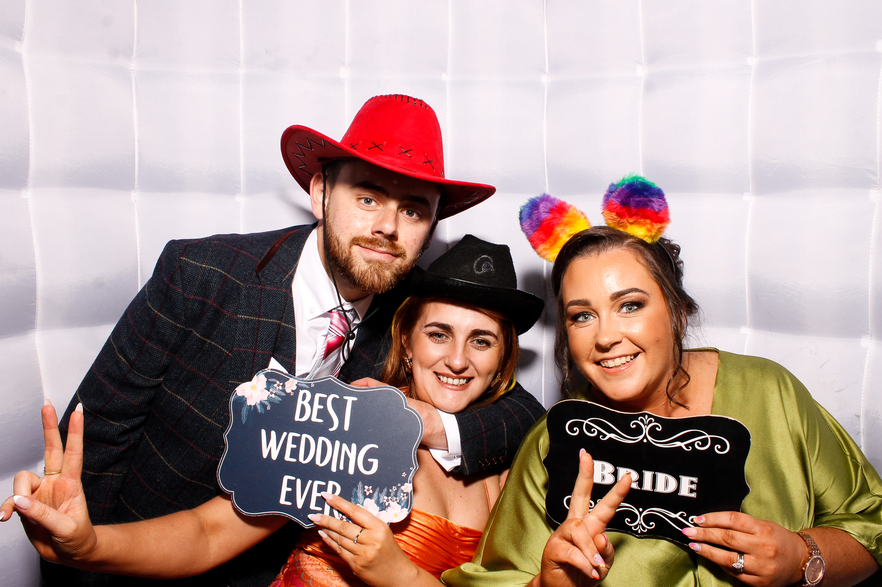 Roisin & James Wedding | View more photos from the event at gallery.snapmagic.ie/u/SnapMagic/Roisin-James-Wedding