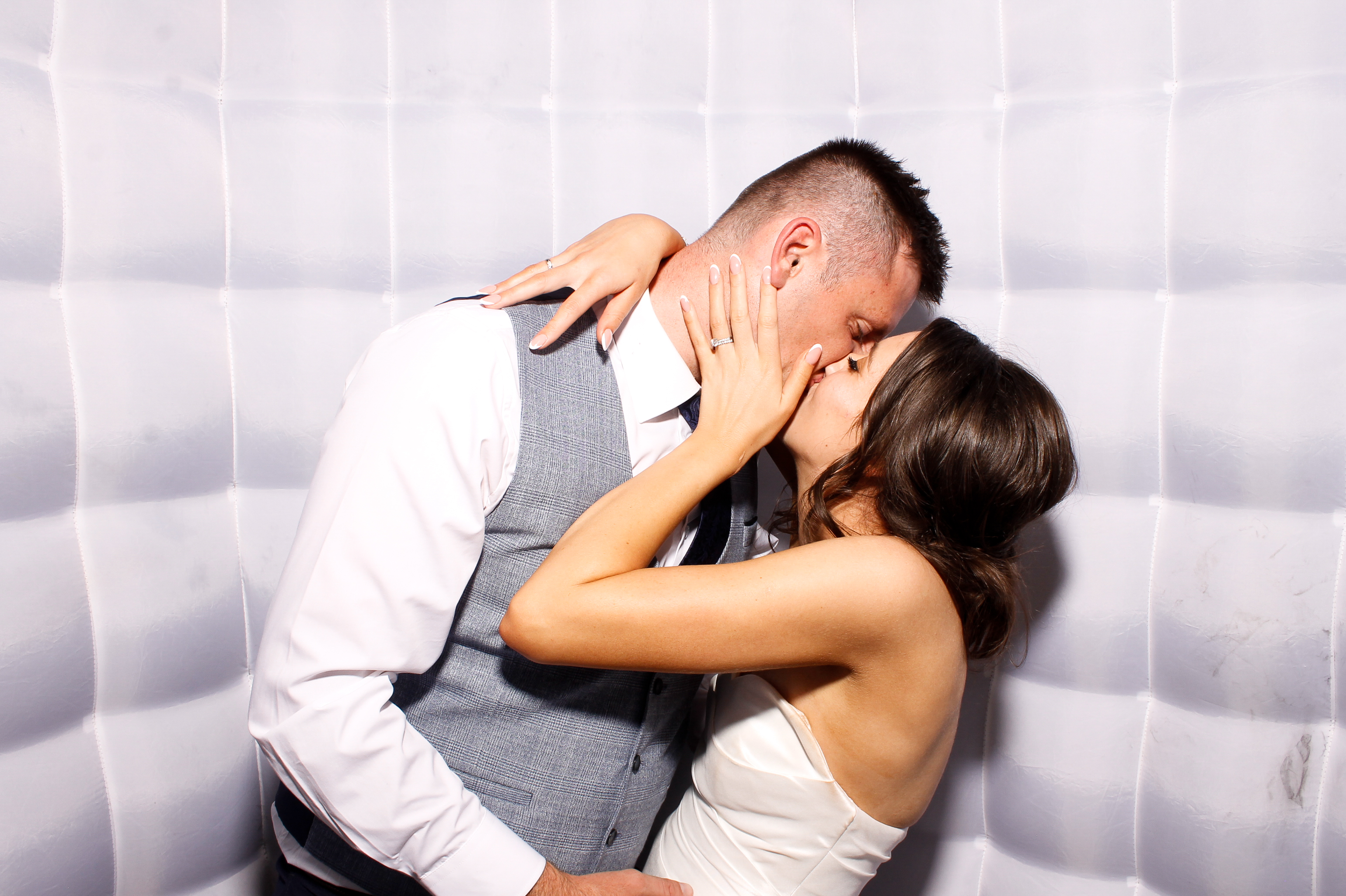 Roisin & James Wedding | View more photos from the event at gallery.snapmagic.ie/u/SnapMagic/Roisin-James-Wedding