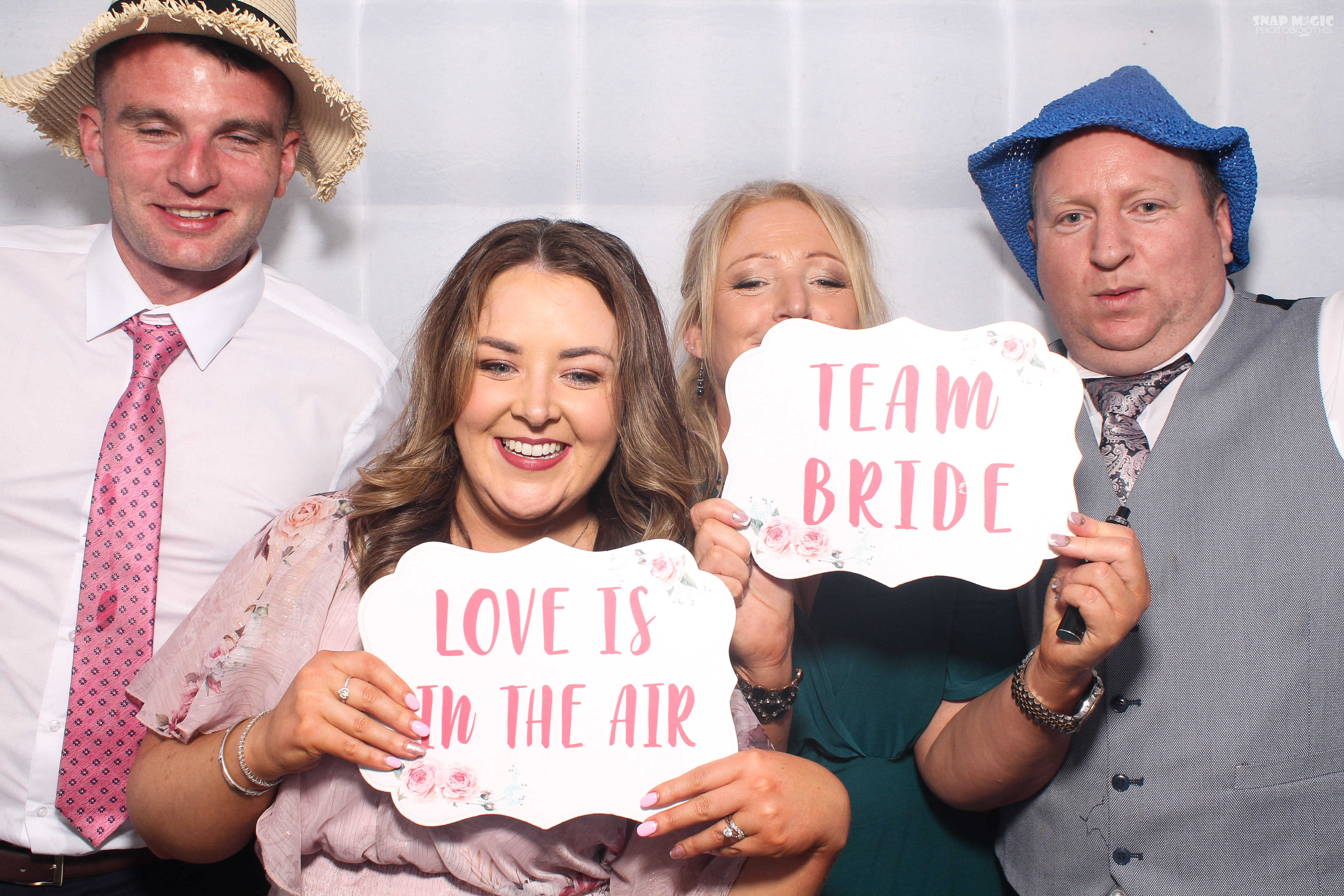 Sabrina & Robbie's Wedding | View more photos from the event at gallery.snapmagic.ie/u/SnapMagic/Sabrina-Robbies-Wedding