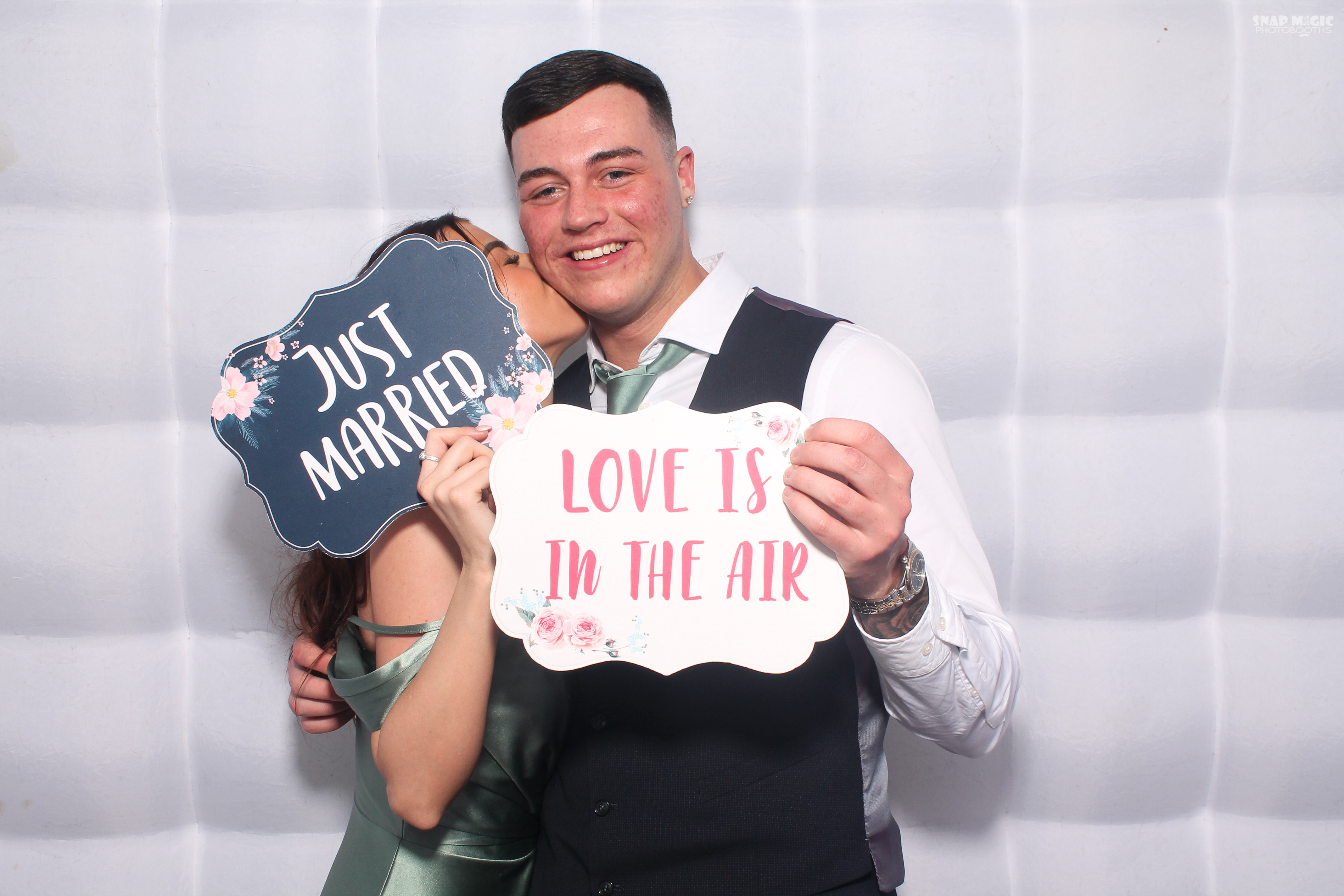 Sabrina & Robbie's Wedding | View more photos from the event at gallery.snapmagic.ie/u/SnapMagic/Sabrina-Robbies-Wedding