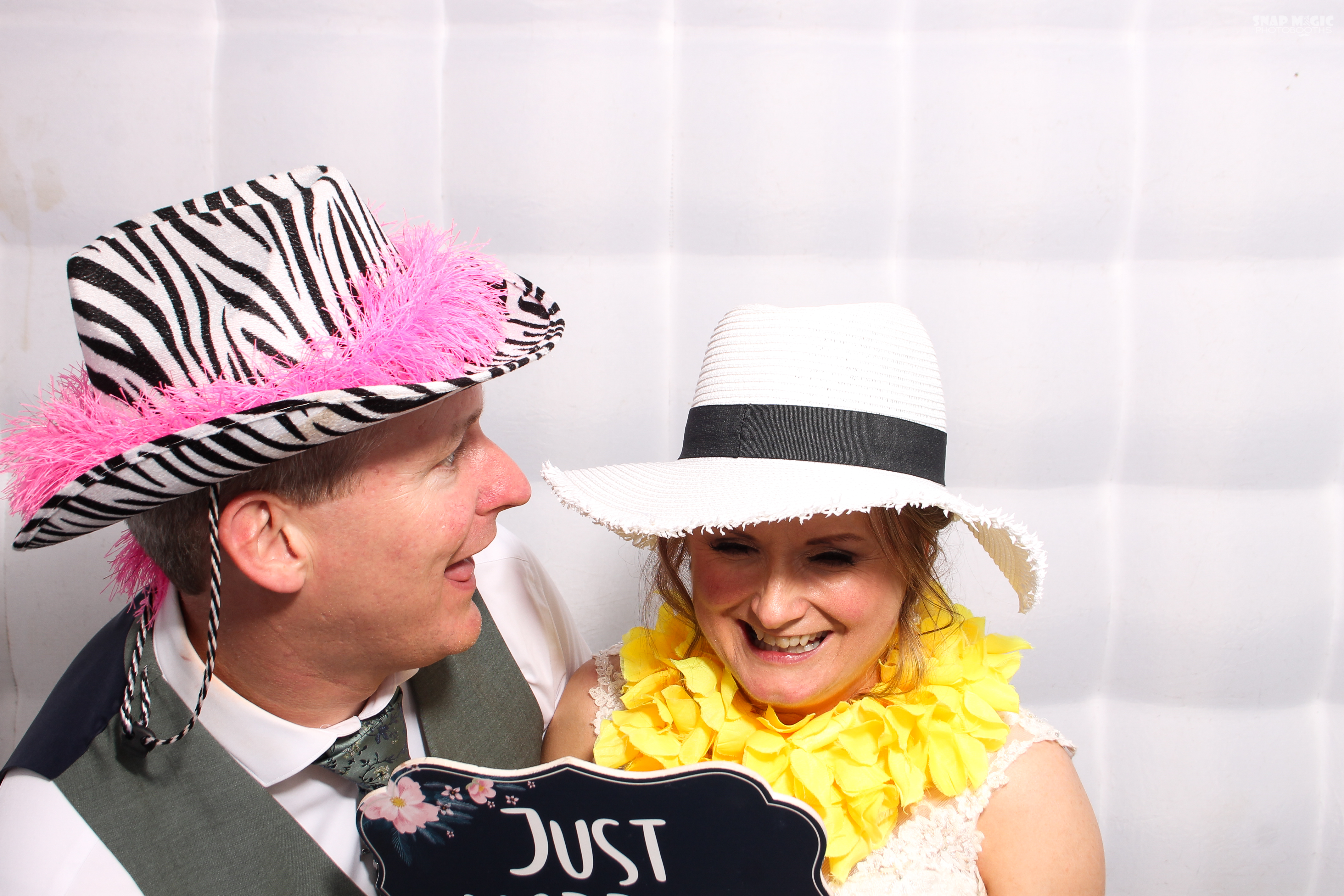 Sharon & Wesley's Wedding | View more photos from the event at gallery.snapmagic.ie/u/SnapMagic/Sharon-Wesleys-Wedding