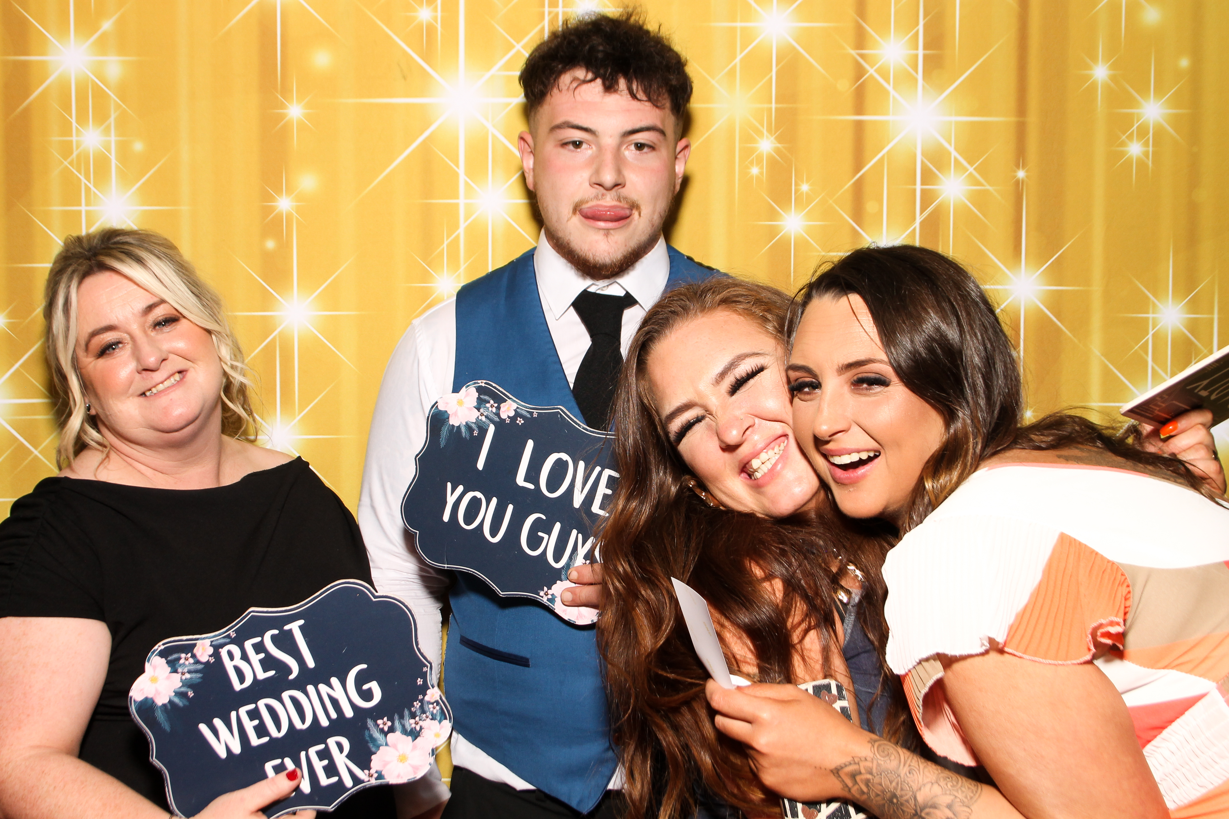 Skye & Paul's Wedding | View more photos from the event at gallery.snapmagic.ie/u/SnapMagic/Skye-Pauls-Wedding