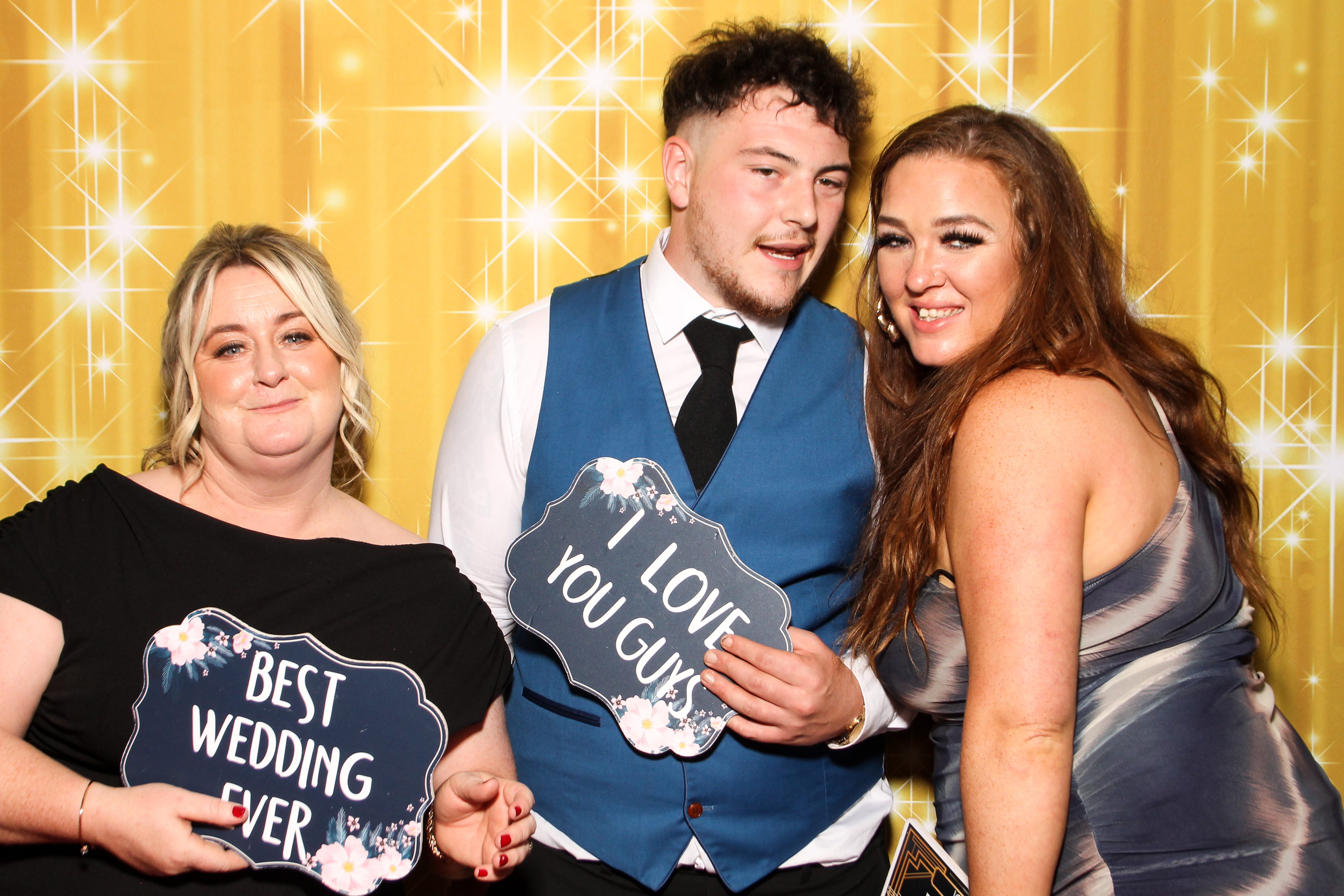 Skye & Paul's Wedding | View more photos from the event at gallery.snapmagic.ie/u/SnapMagic/Skye-Pauls-Wedding