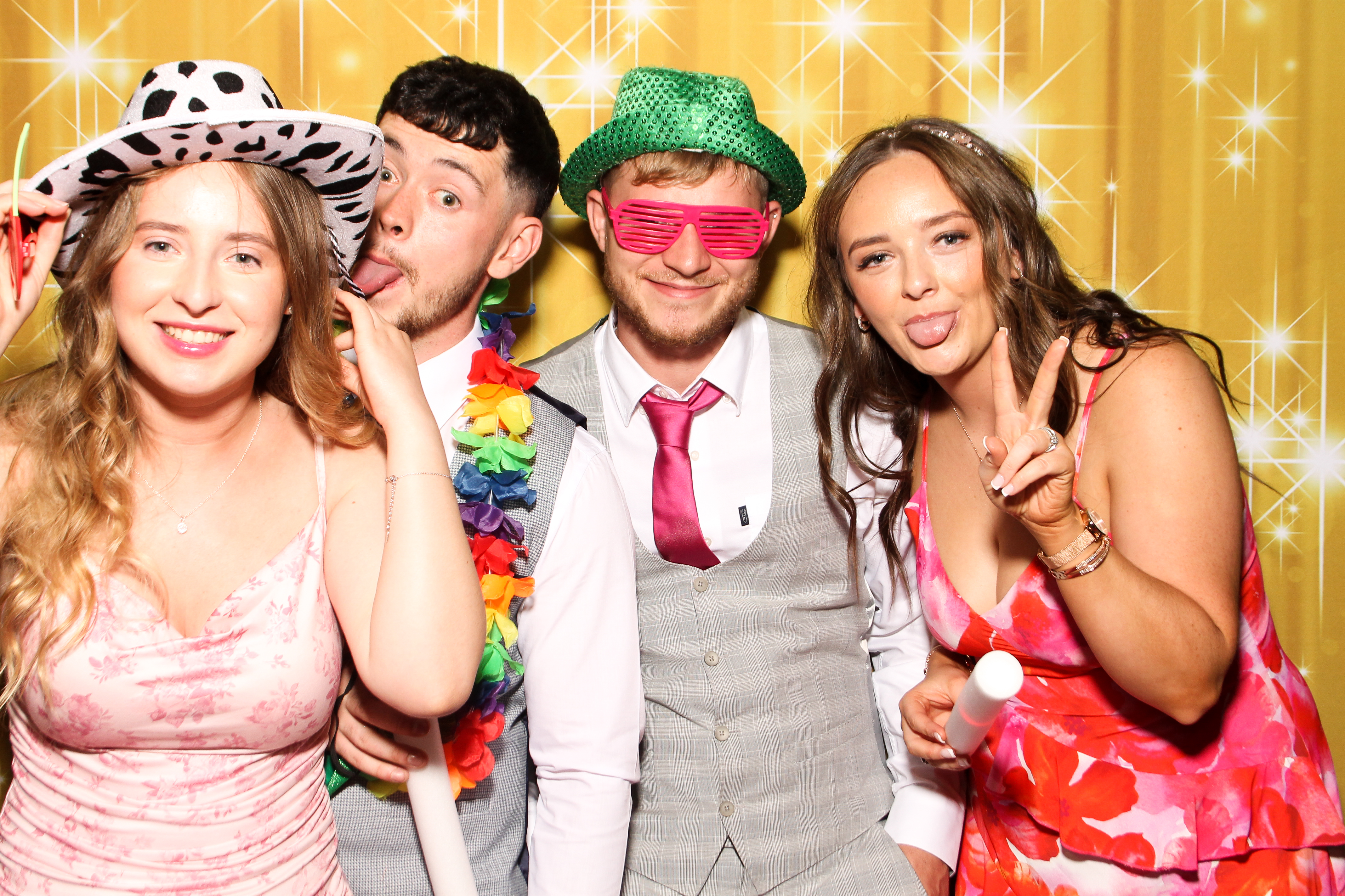 Skye & Paul's Wedding | View more photos from the event at gallery.snapmagic.ie/u/SnapMagic/Skye-Pauls-Wedding