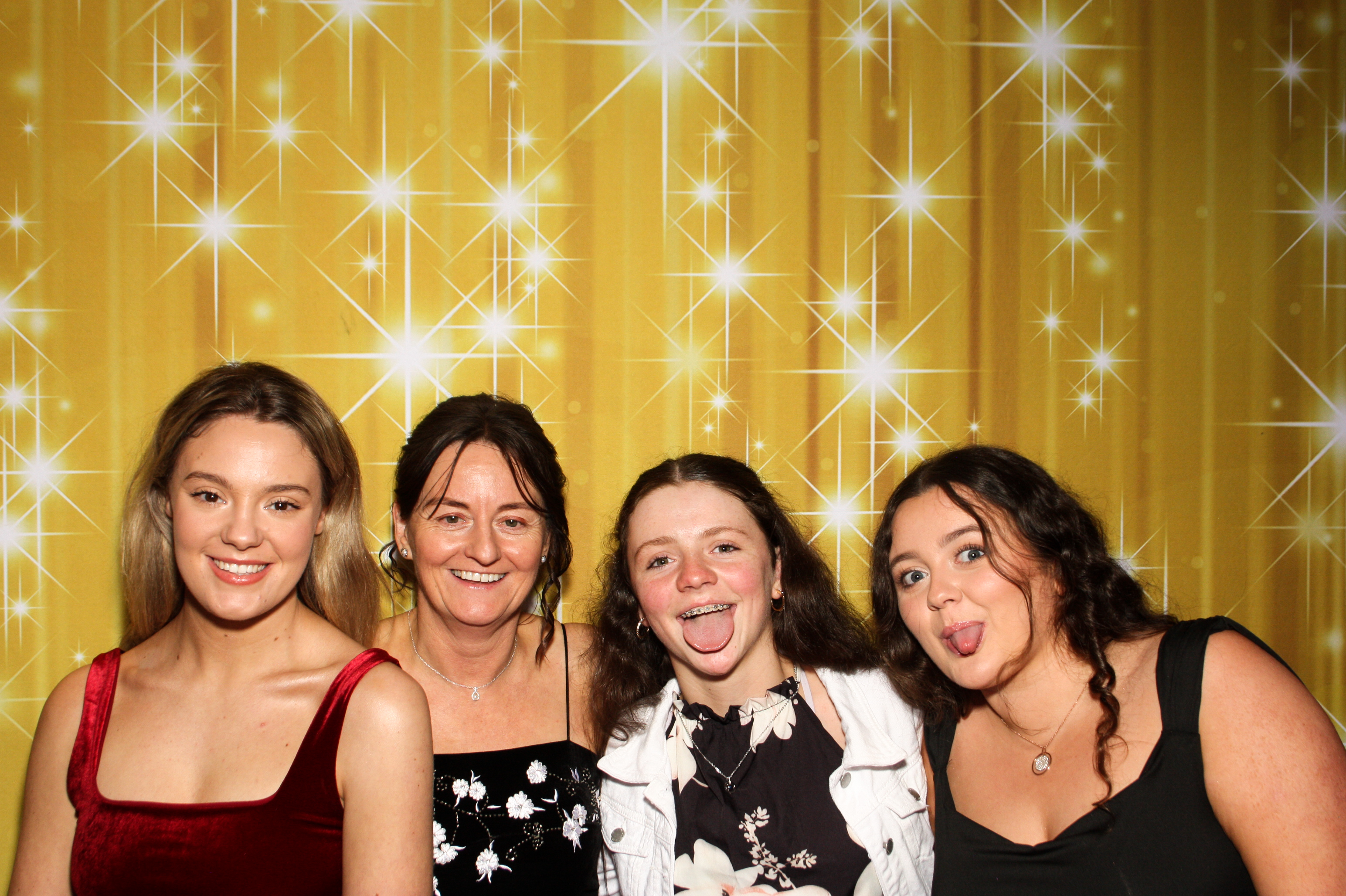 St.Michaels Dinner Dance | View more photos from the event at gallery.snapmagic.ie/u/SnapMagic/StMichaels-Dinner-Dance