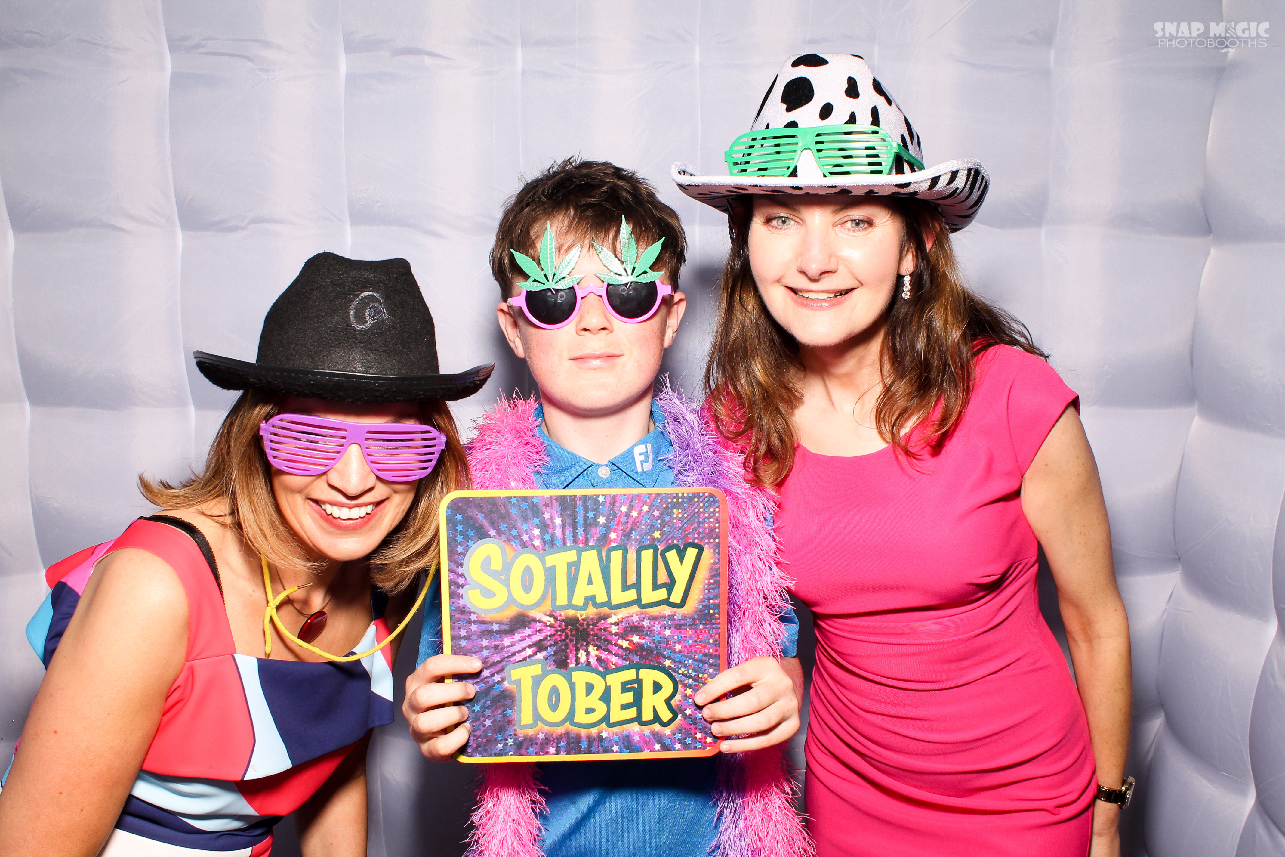 Stacey & Justin's Wedding | View more photos from the event at gallery.snapmagic.ie/u/SnapMagic/Stacey-Justins-Wedding