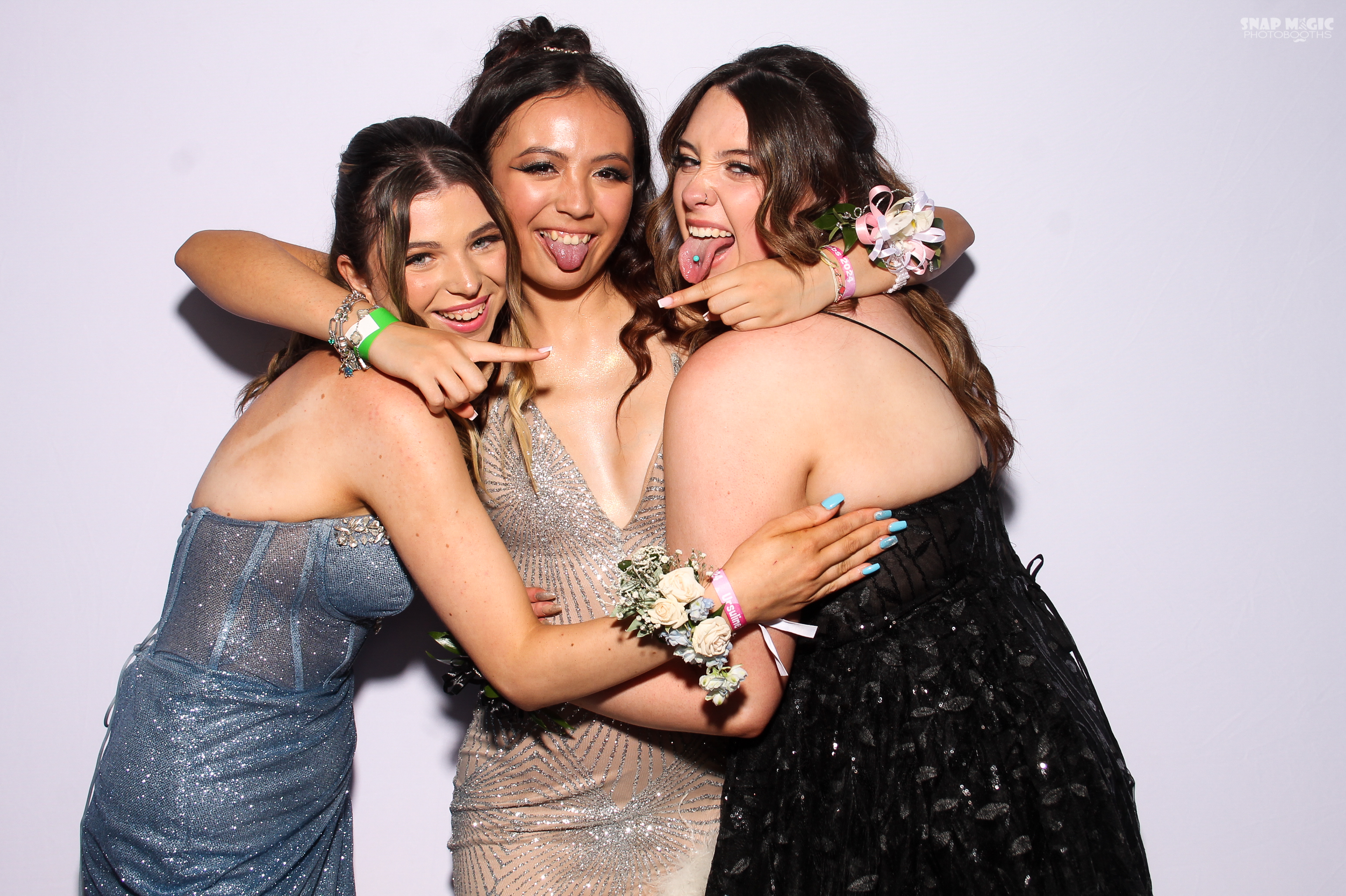 Ursuline College Debs | View more photos from the event at gallery.snapmagic.ie/u/SnapMagic/Ursuline-College-Debs