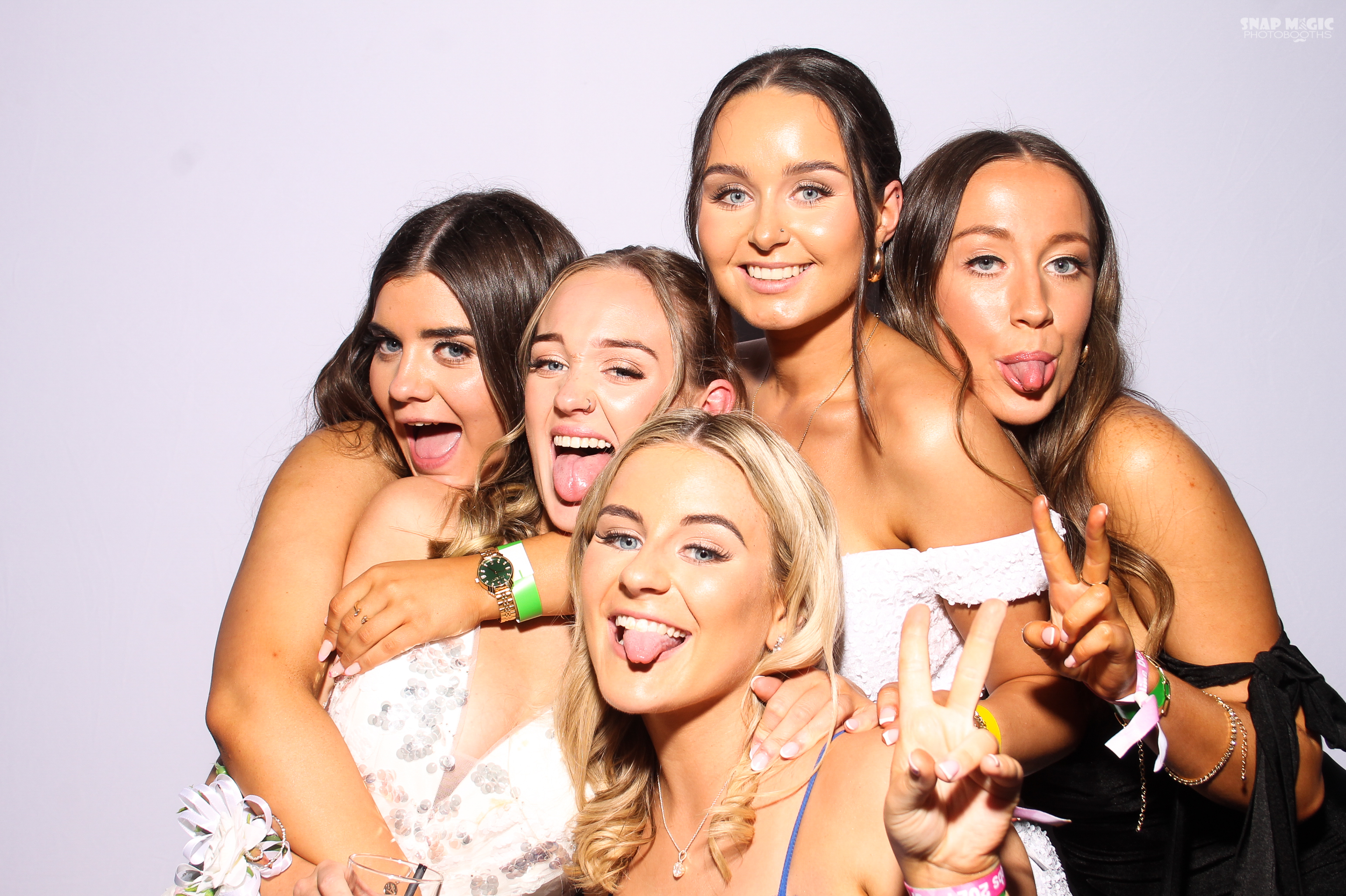 Ursuline College Debs | View more photos from the event at gallery.snapmagic.ie/u/SnapMagic/Ursuline-College-Debs