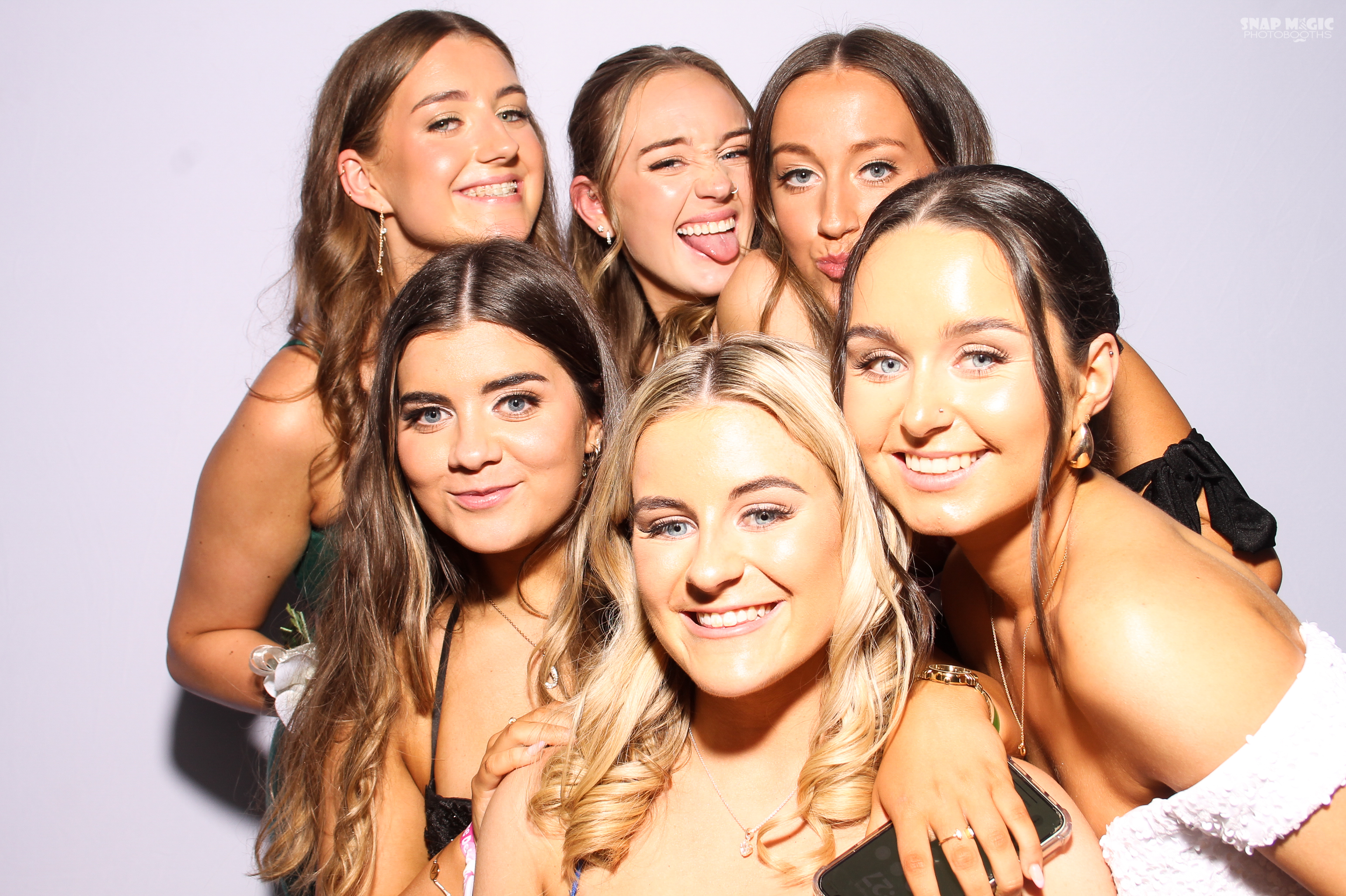 Ursuline College Debs | View more photos from the event at gallery.snapmagic.ie/u/SnapMagic/Ursuline-College-Debs
