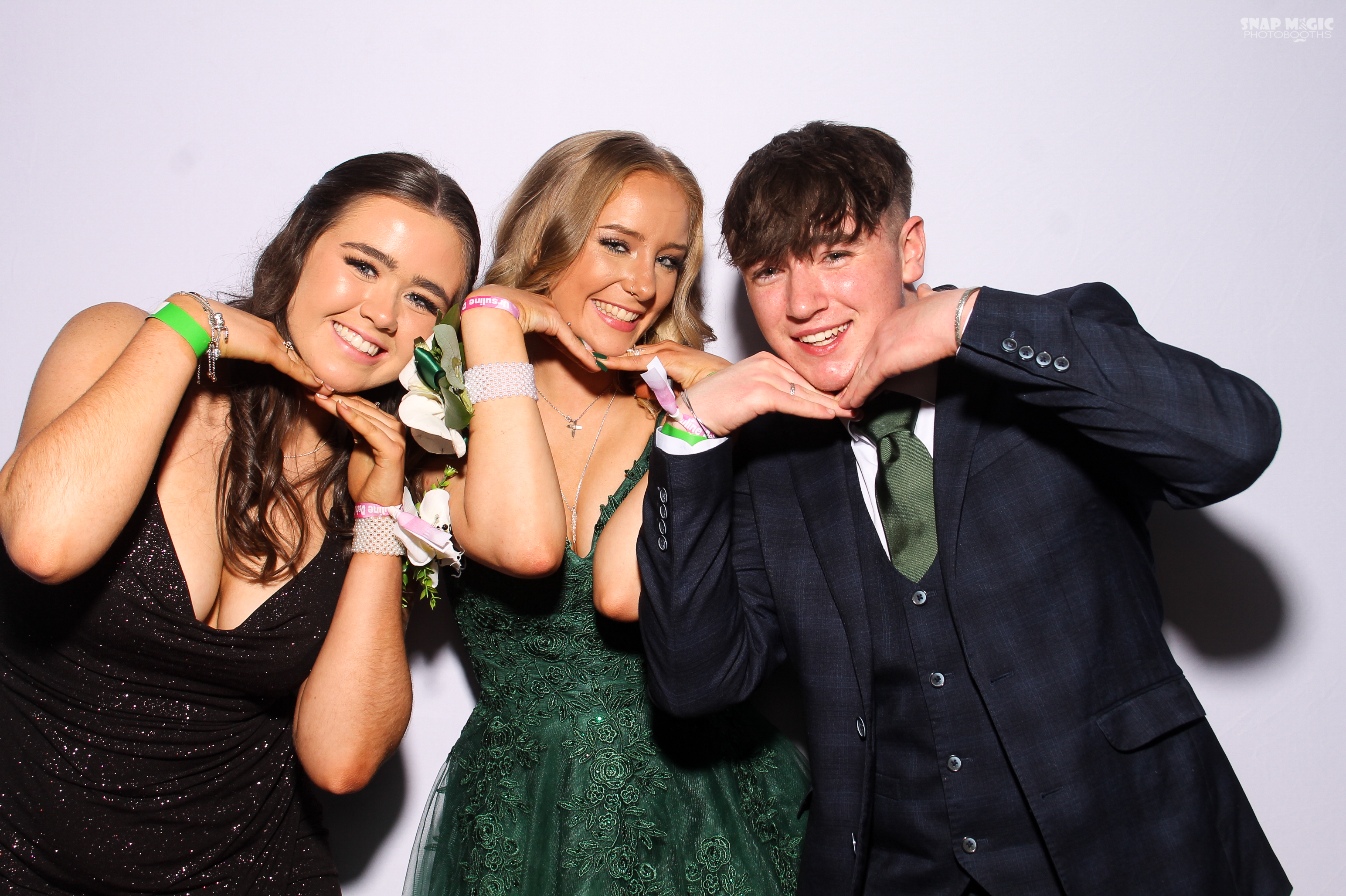 Ursuline College Debs | View more photos from the event at gallery.snapmagic.ie/u/SnapMagic/Ursuline-College-Debs