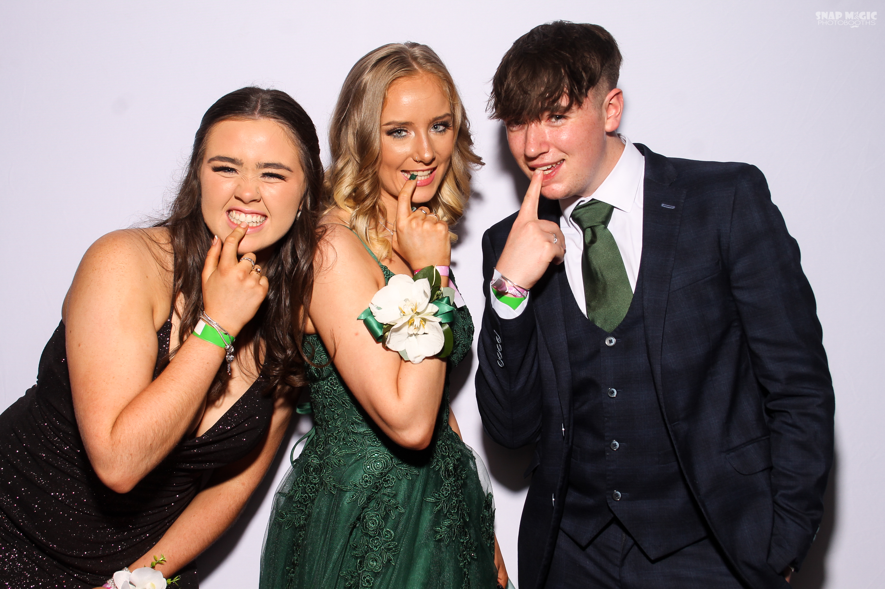 Ursuline College Debs | View more photos from the event at gallery.snapmagic.ie/u/SnapMagic/Ursuline-College-Debs