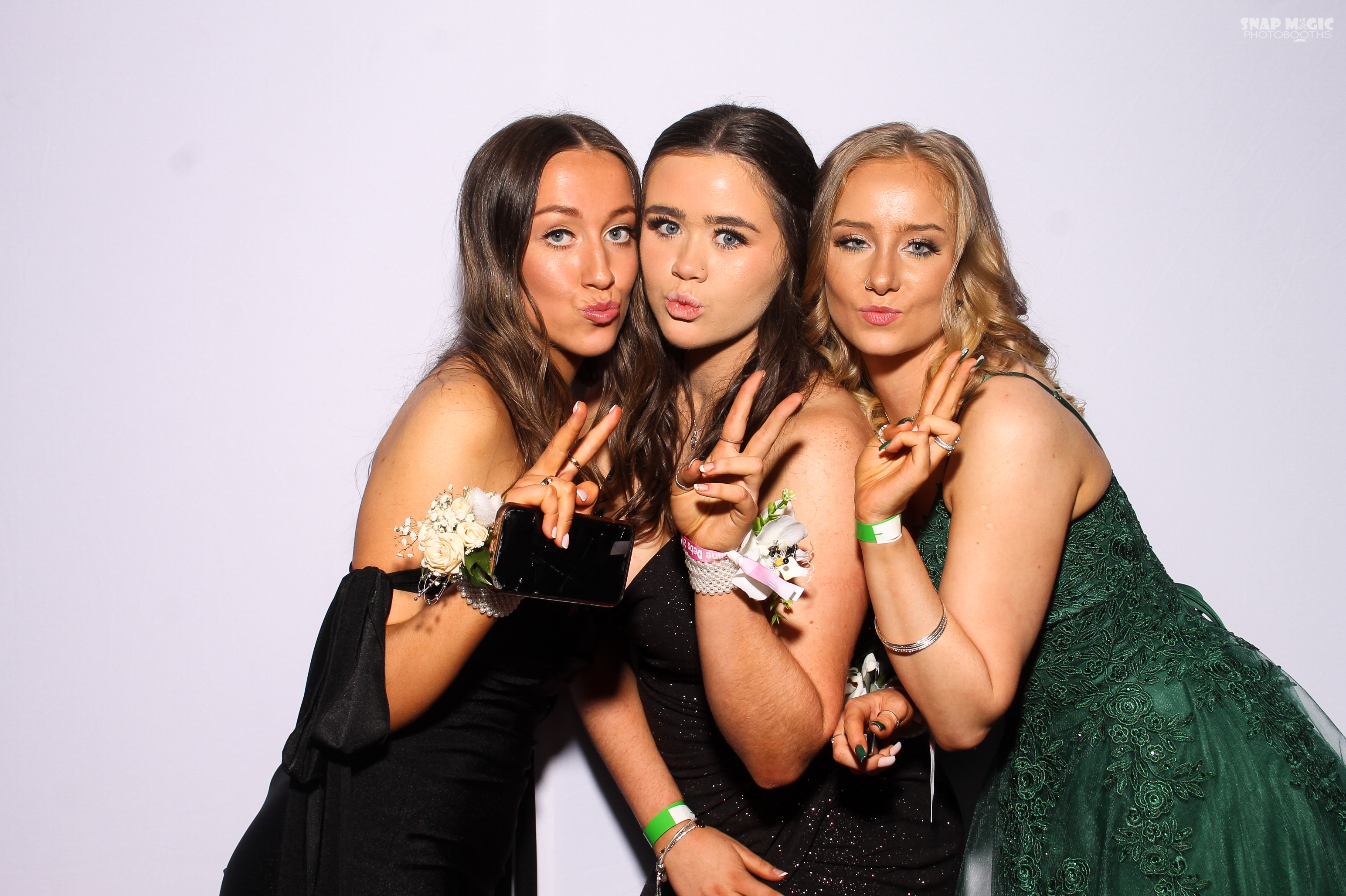 Ursuline College Debs | View more photos from the event at gallery.snapmagic.ie/u/SnapMagic/Ursuline-College-Debs