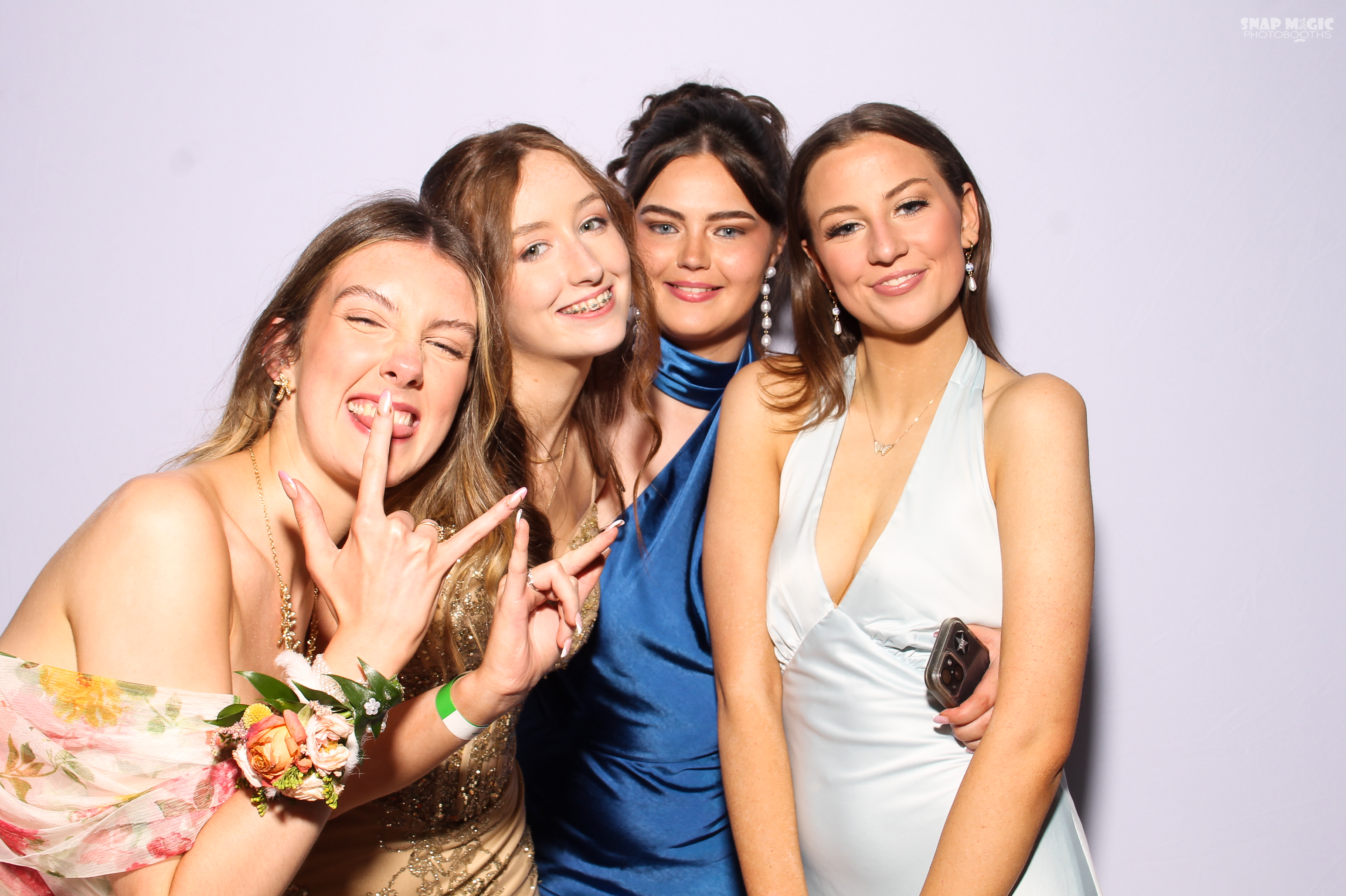 Ursuline College Debs | View more photos from the event at gallery.snapmagic.ie/u/SnapMagic/Ursuline-College-Debs