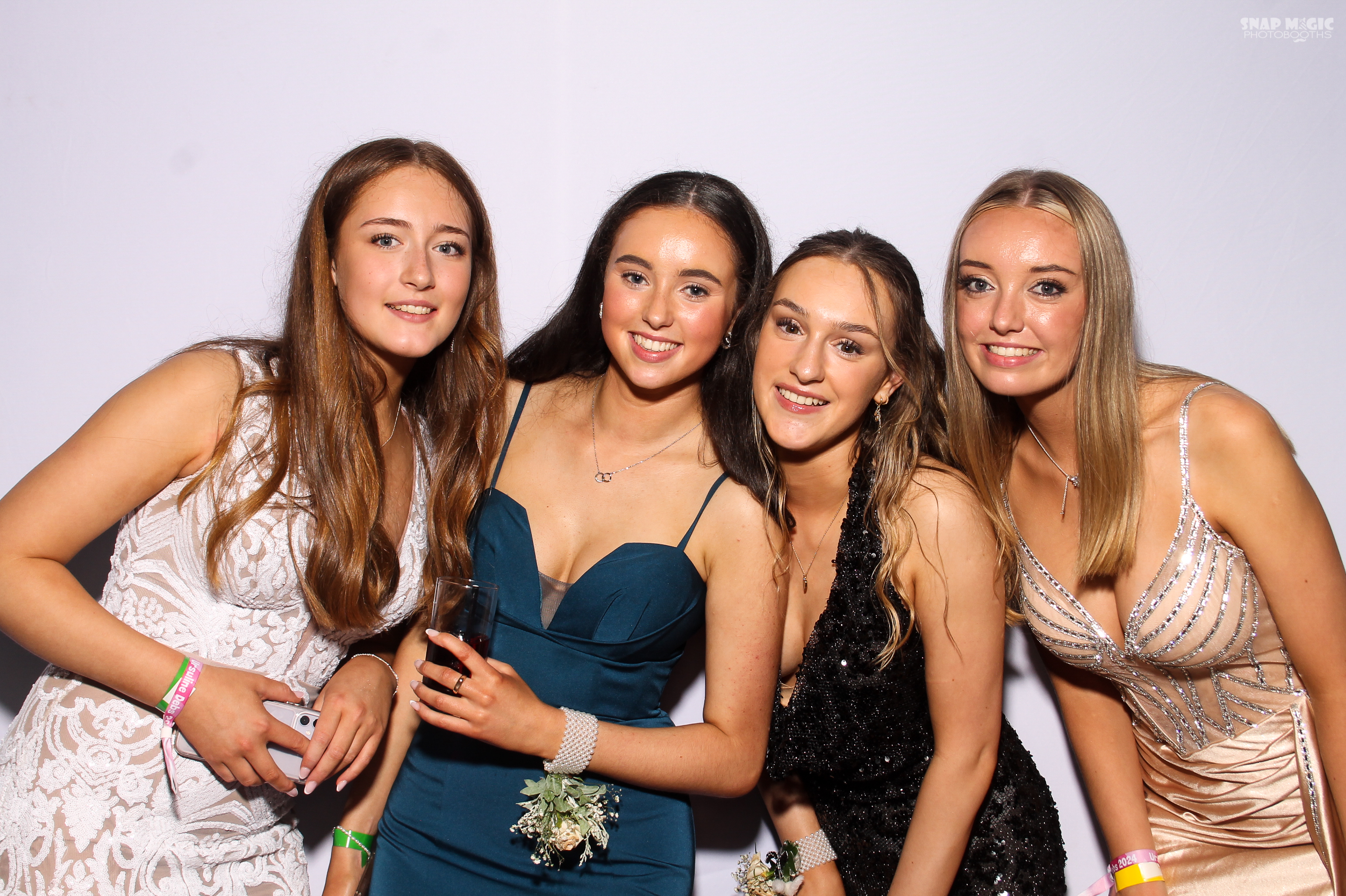 Ursuline College Debs | View more photos from the event at gallery.snapmagic.ie/u/SnapMagic/Ursuline-College-Debs