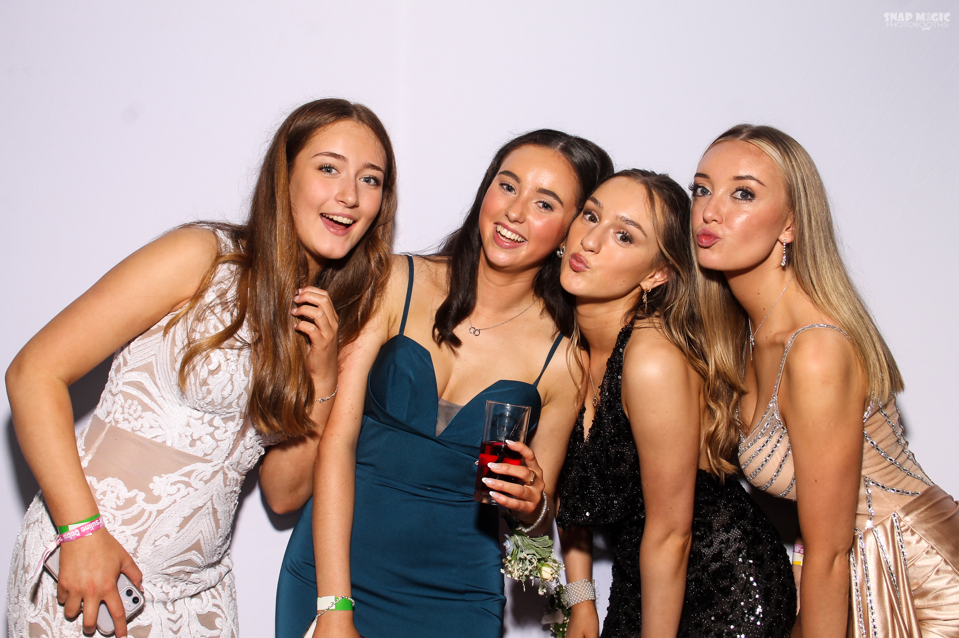 Ursuline College Debs | View more photos from the event at gallery.snapmagic.ie/u/SnapMagic/Ursuline-College-Debs
