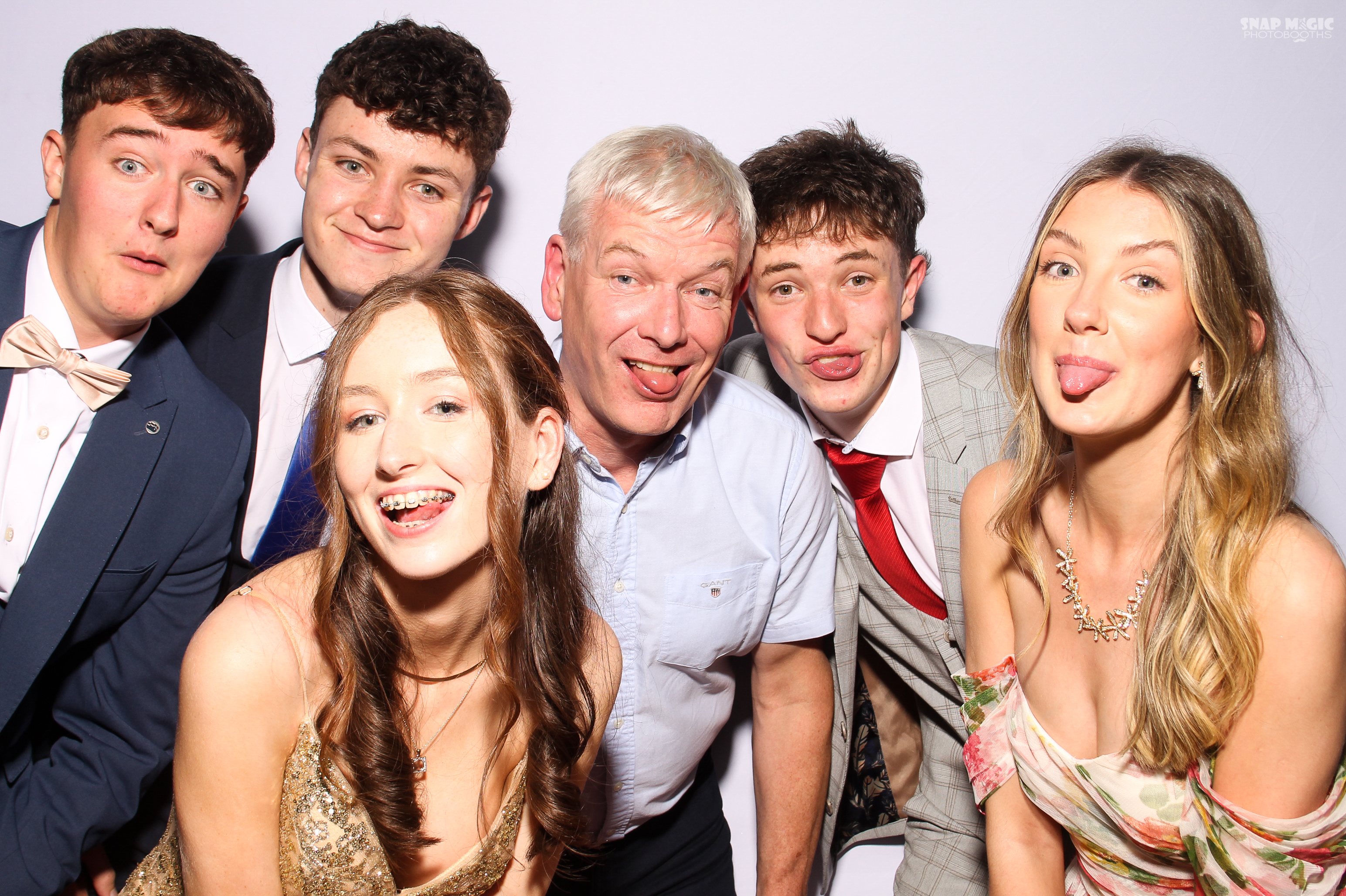 Ursuline College Debs | View more photos from the event at gallery.snapmagic.ie/u/SnapMagic/Ursuline-College-Debs