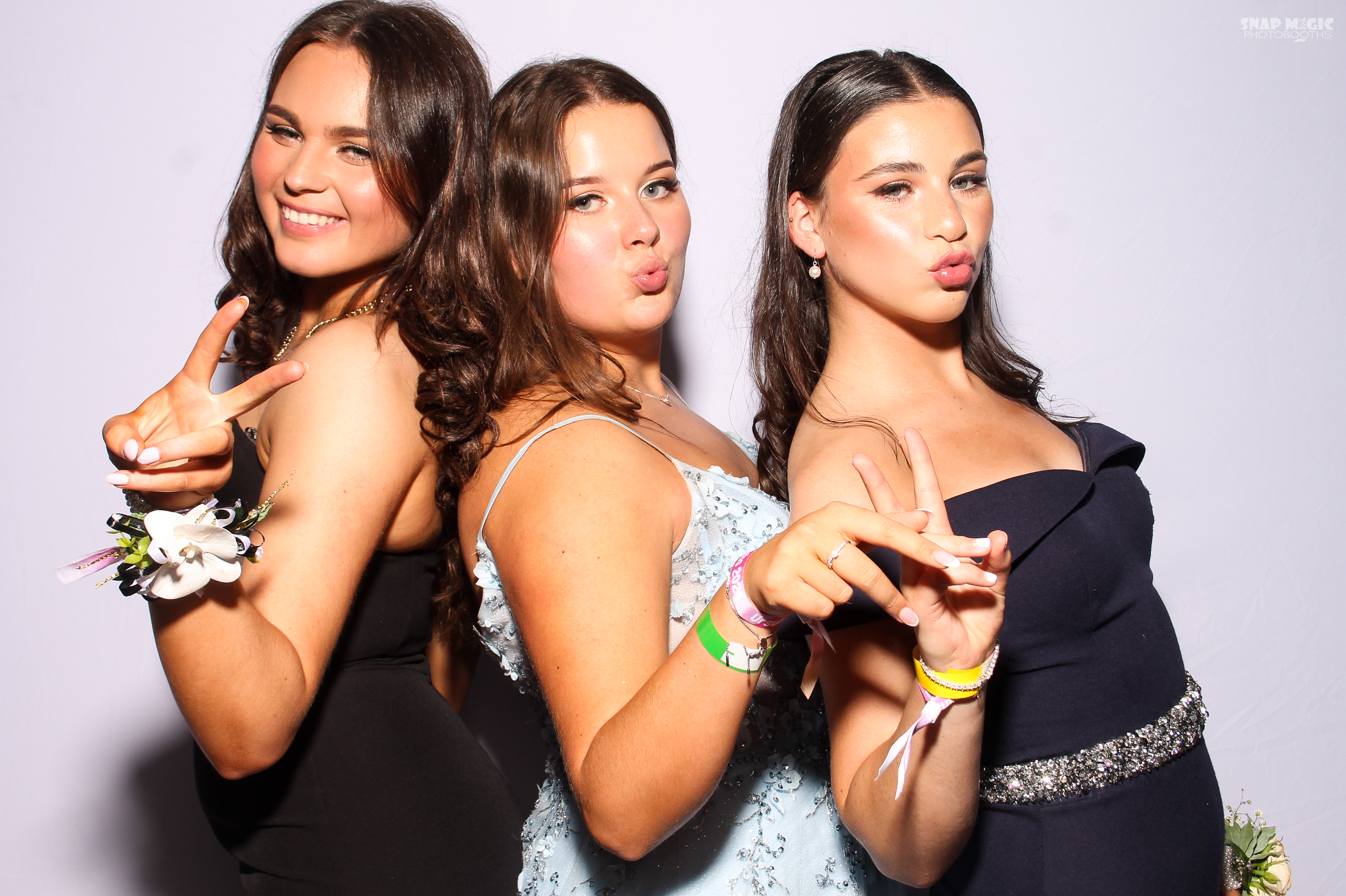Ursuline College Debs | View more photos from the event at gallery.snapmagic.ie/u/SnapMagic/Ursuline-College-Debs