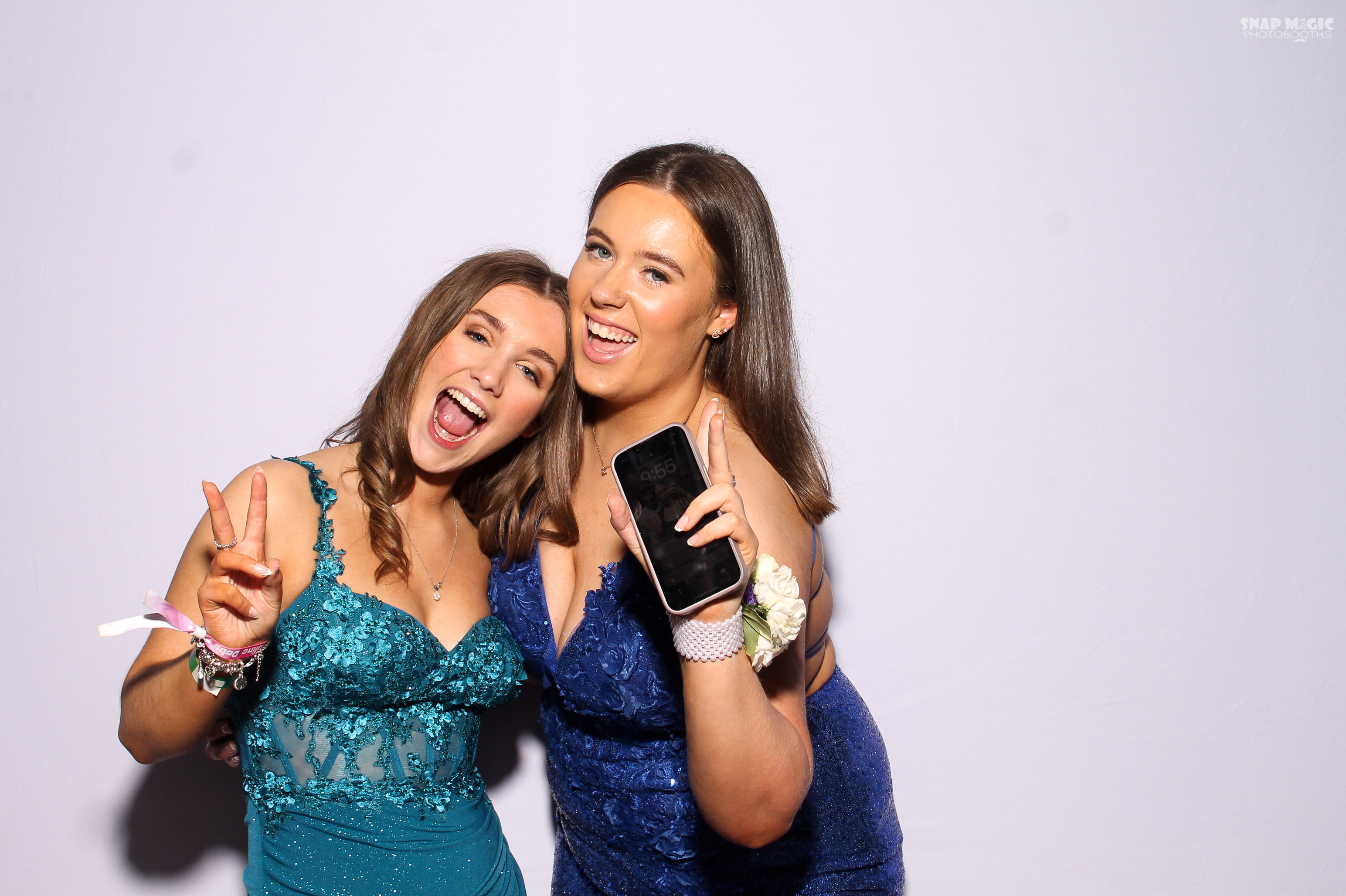 Ursuline College Debs | View more photos from the event at gallery.snapmagic.ie/u/SnapMagic/Ursuline-College-Debs