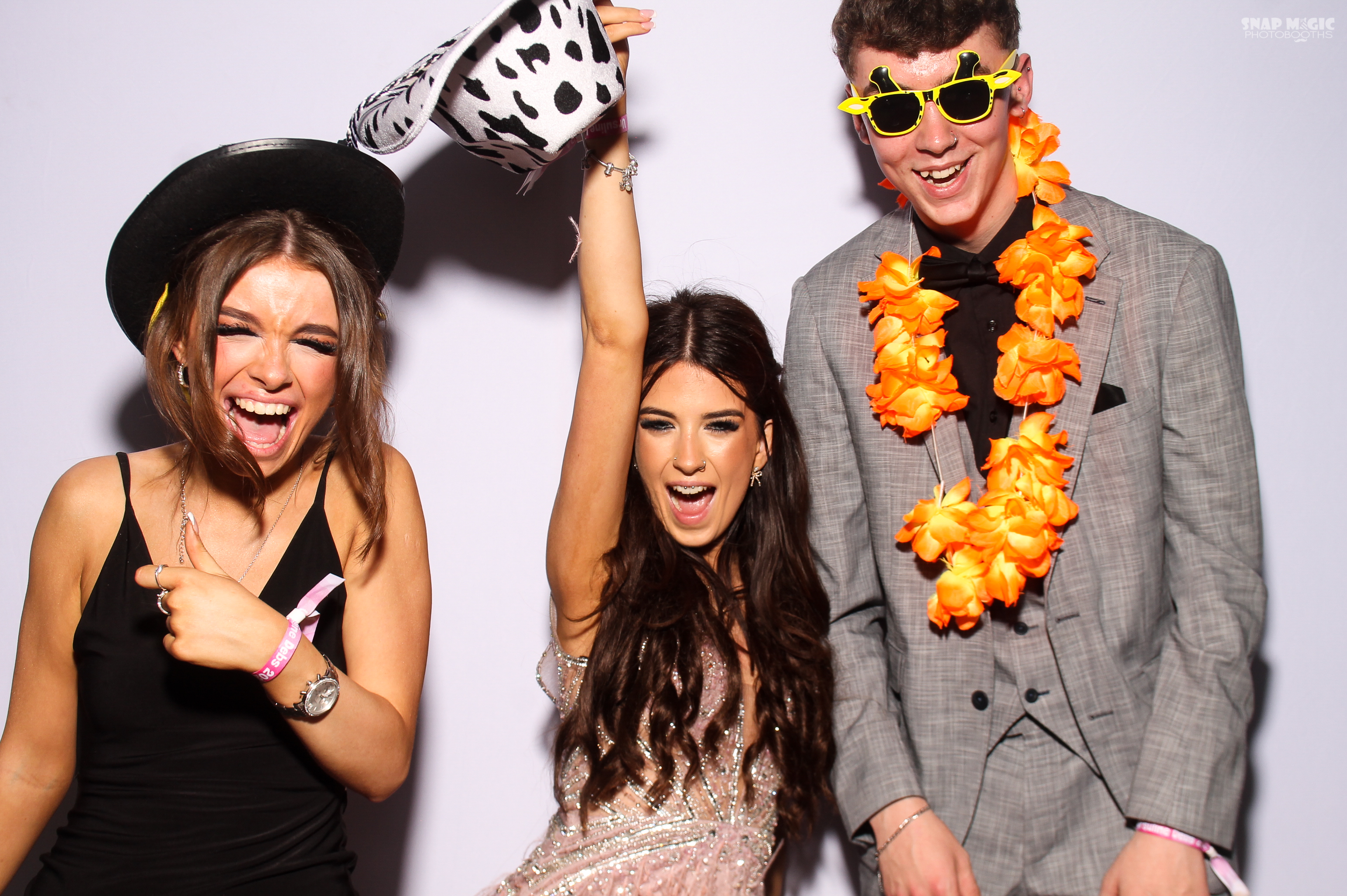 Ursuline College Debs | View more photos from the event at gallery.snapmagic.ie/u/SnapMagic/Ursuline-College-Debs