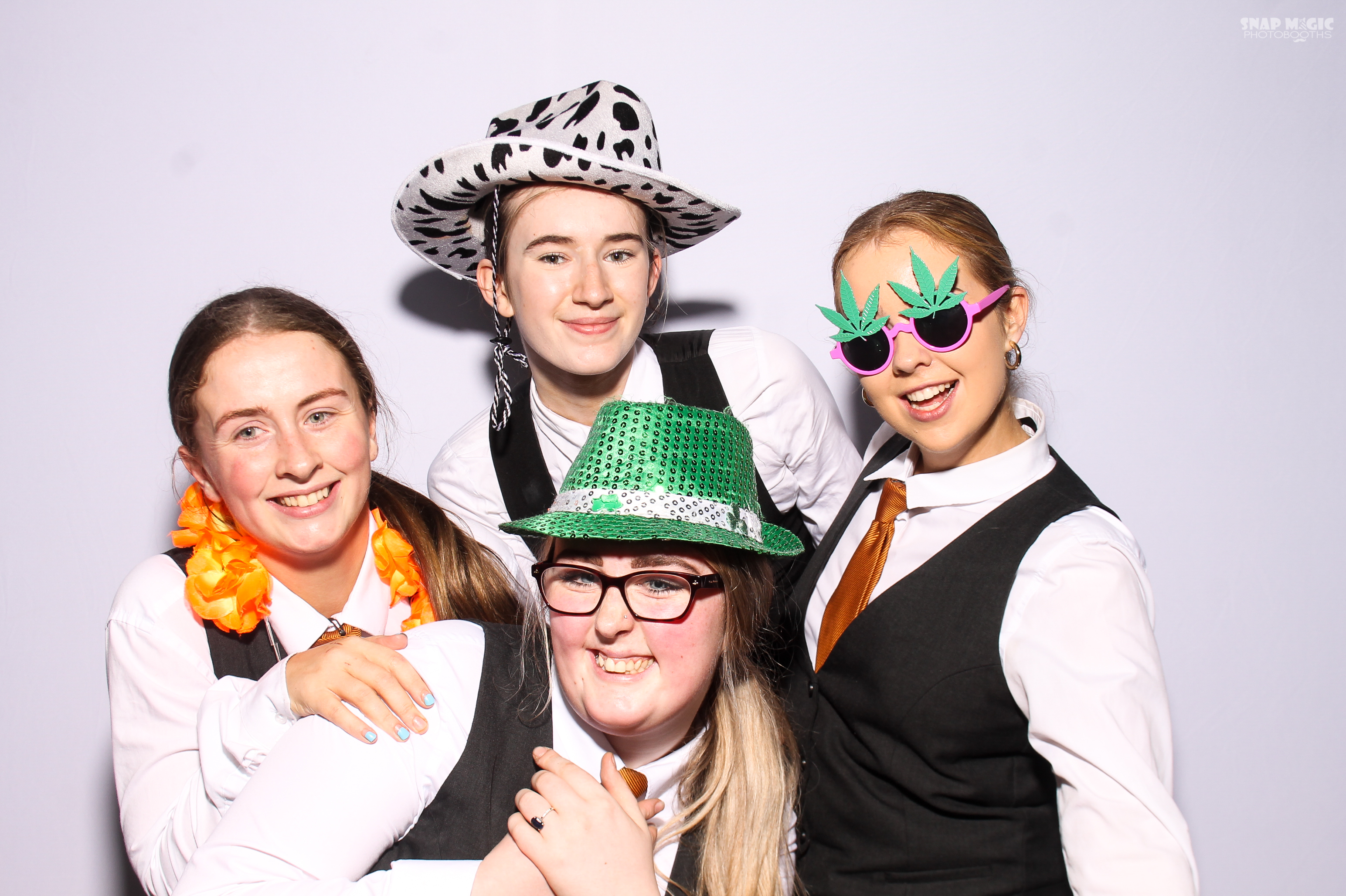 Ursuline College Debs | View more photos from the event at gallery.snapmagic.ie/u/SnapMagic/Ursuline-College-Debs
