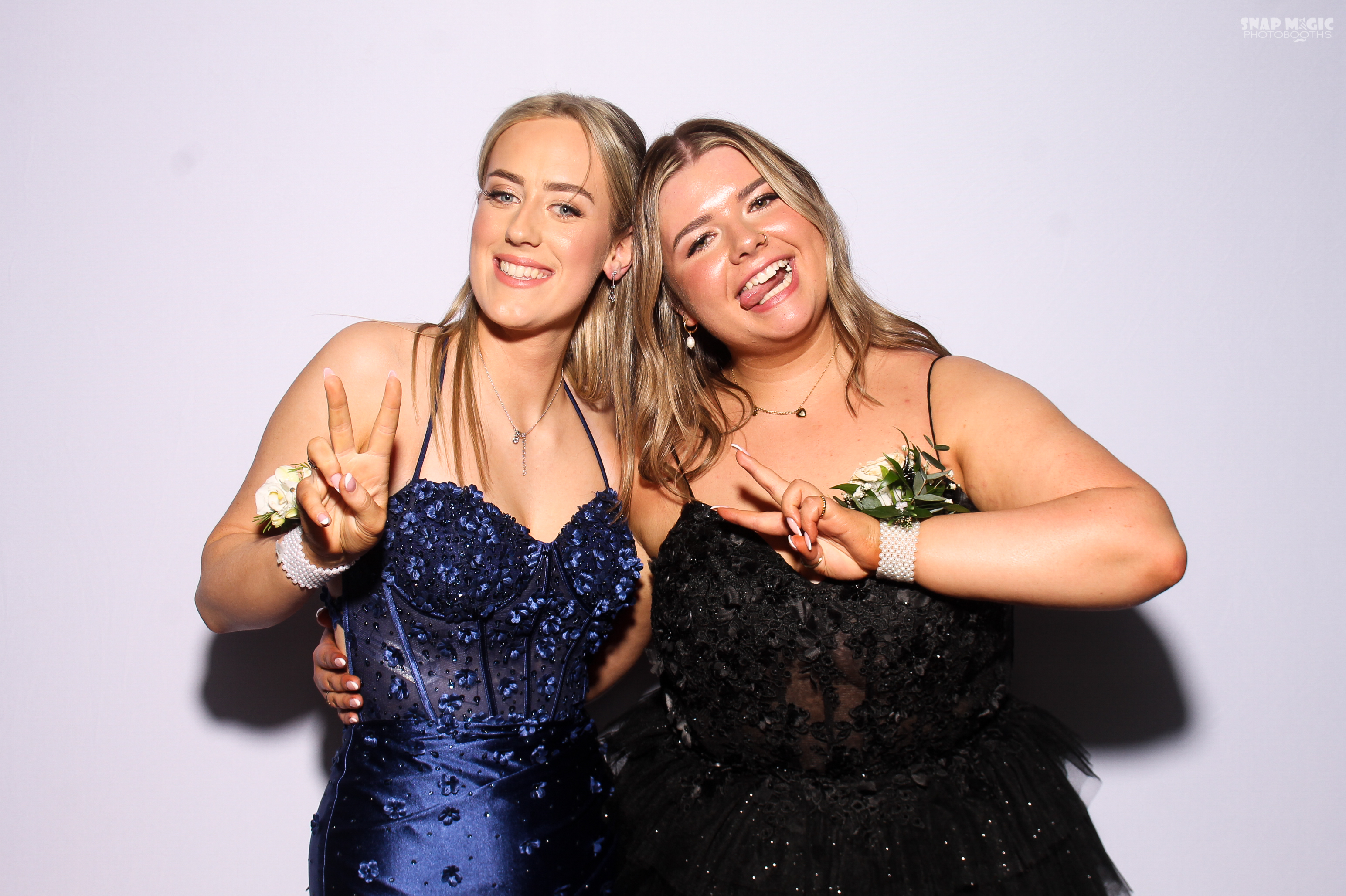 Ursuline College Debs | View more photos from the event at gallery.snapmagic.ie/u/SnapMagic/Ursuline-College-Debs