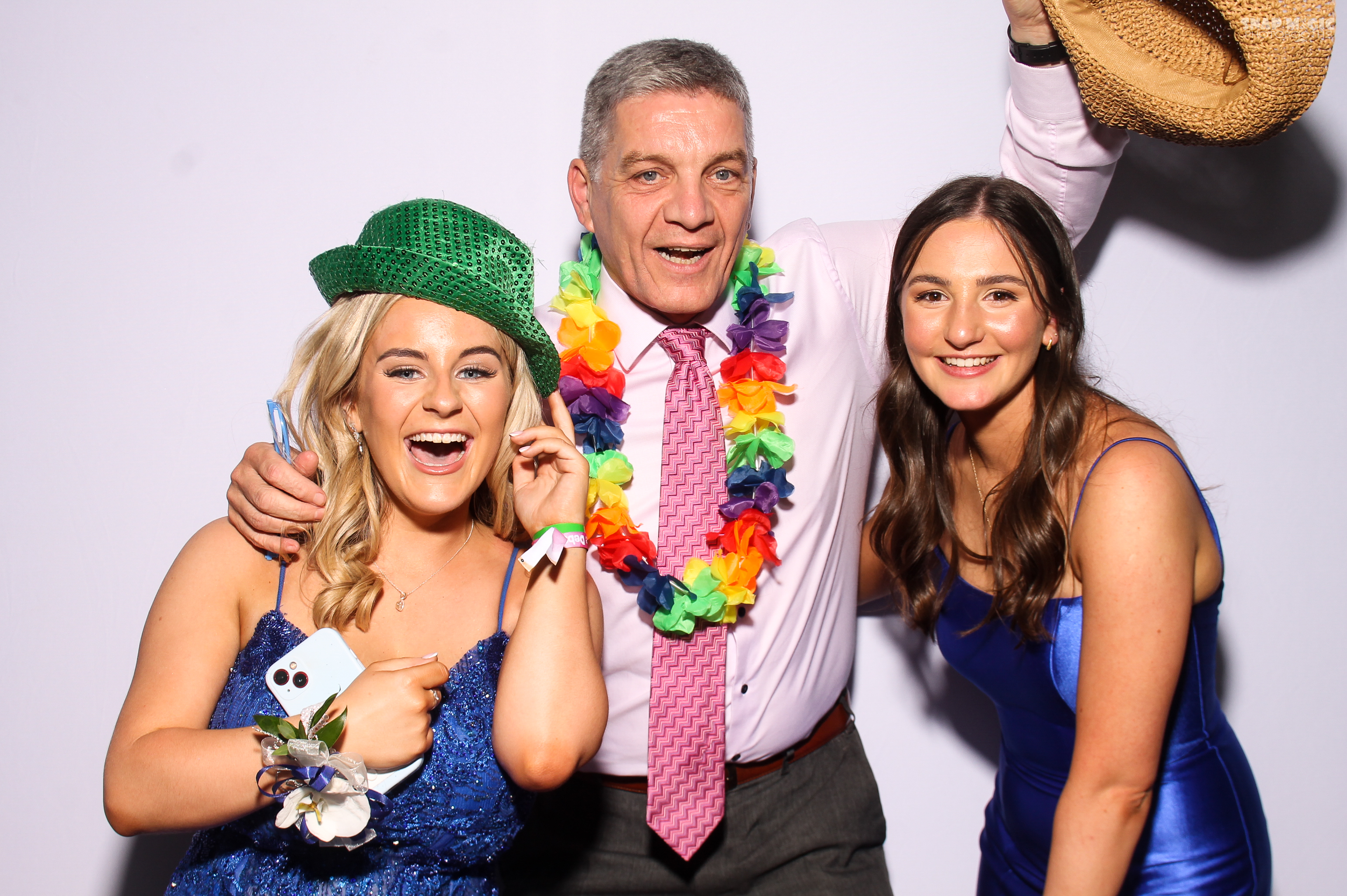 Ursuline College Debs | View more photos from the event at gallery.snapmagic.ie/u/SnapMagic/Ursuline-College-Debs