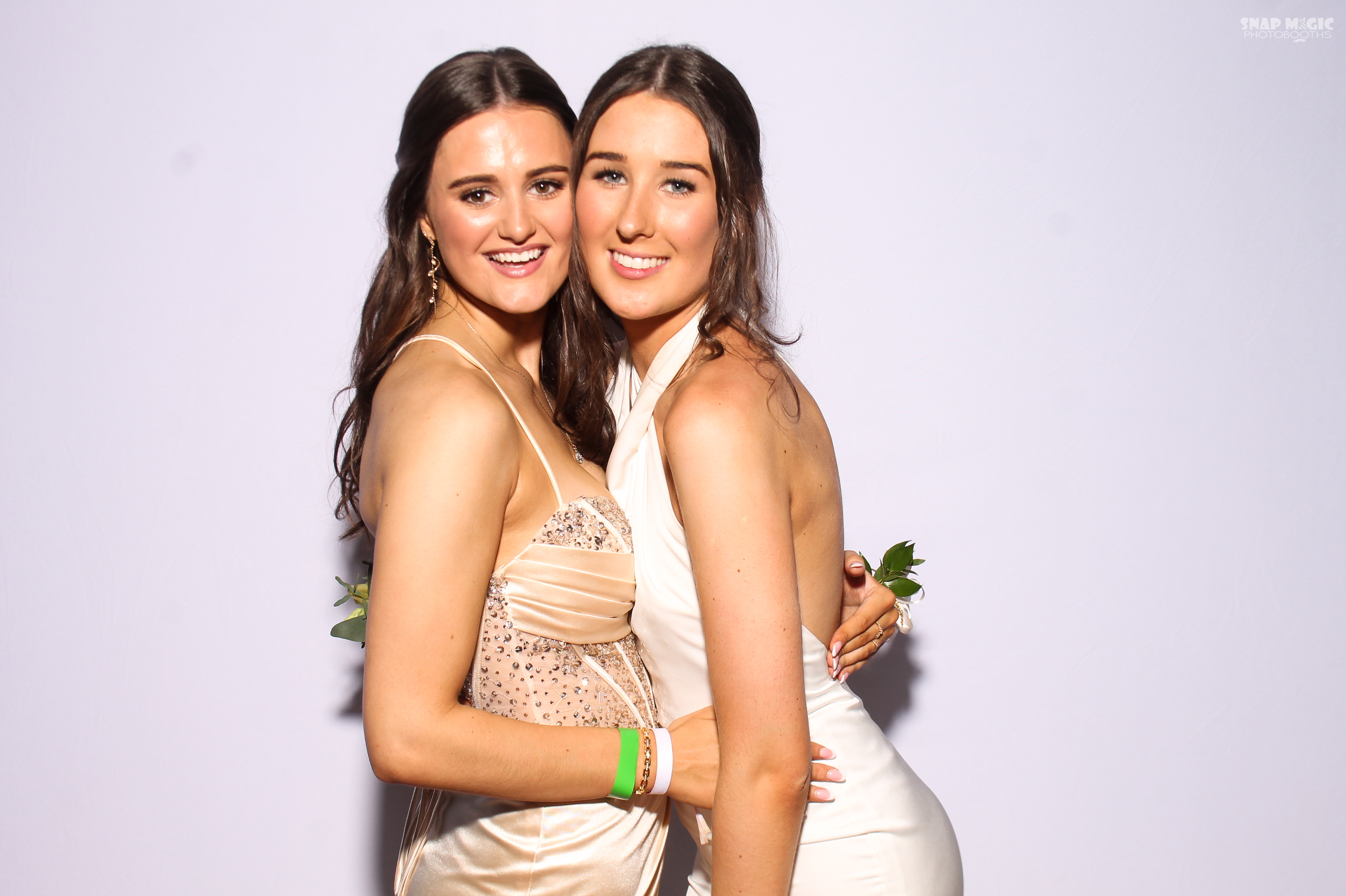 Ursuline College Debs | View more photos from the event at gallery.snapmagic.ie/u/SnapMagic/Ursuline-College-Debs