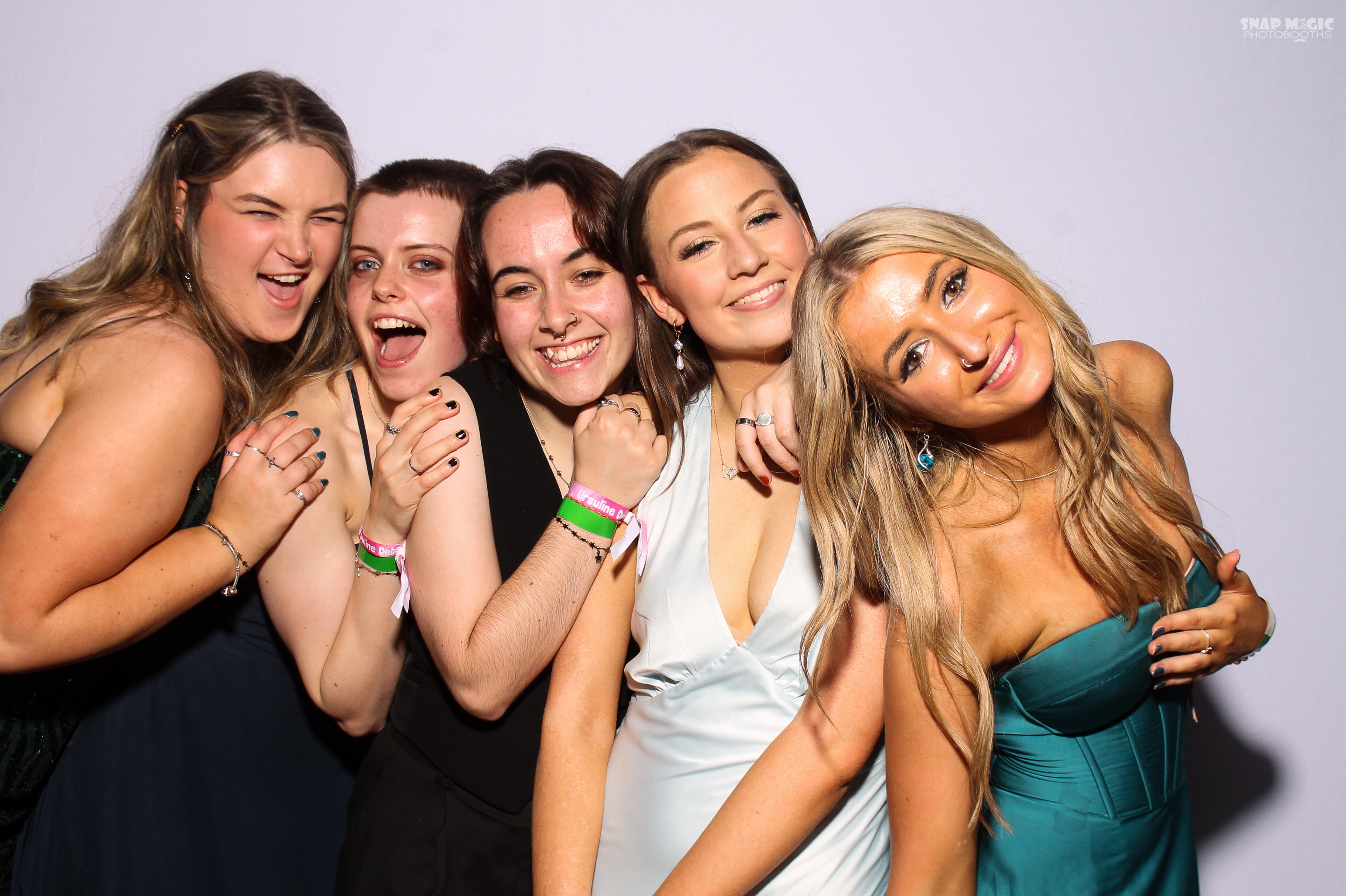 Ursuline College Debs | View more photos from the event at gallery.snapmagic.ie/u/SnapMagic/Ursuline-College-Debs