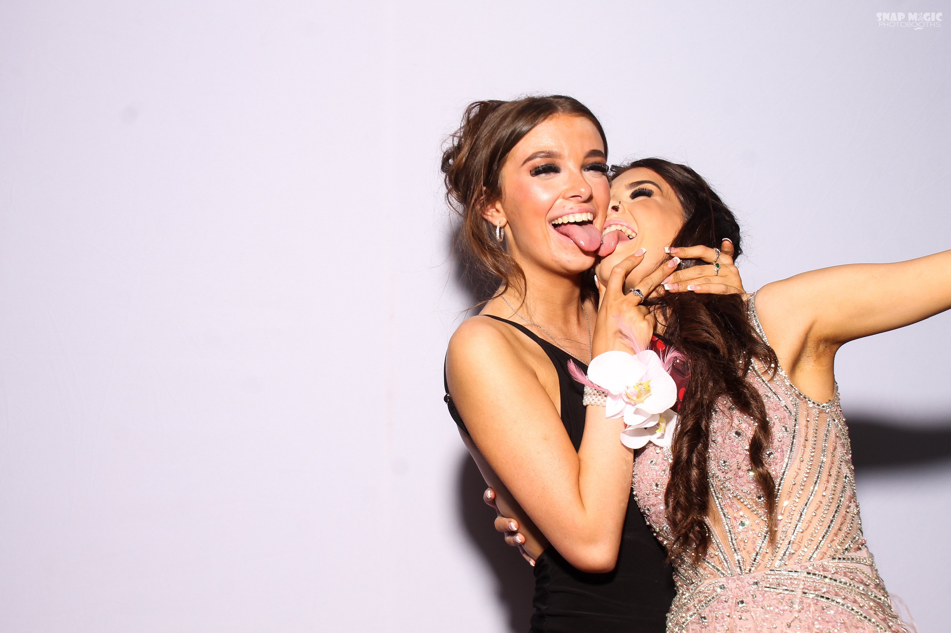 Ursuline College Debs | View more photos from the event at gallery.snapmagic.ie/u/SnapMagic/Ursuline-College-Debs