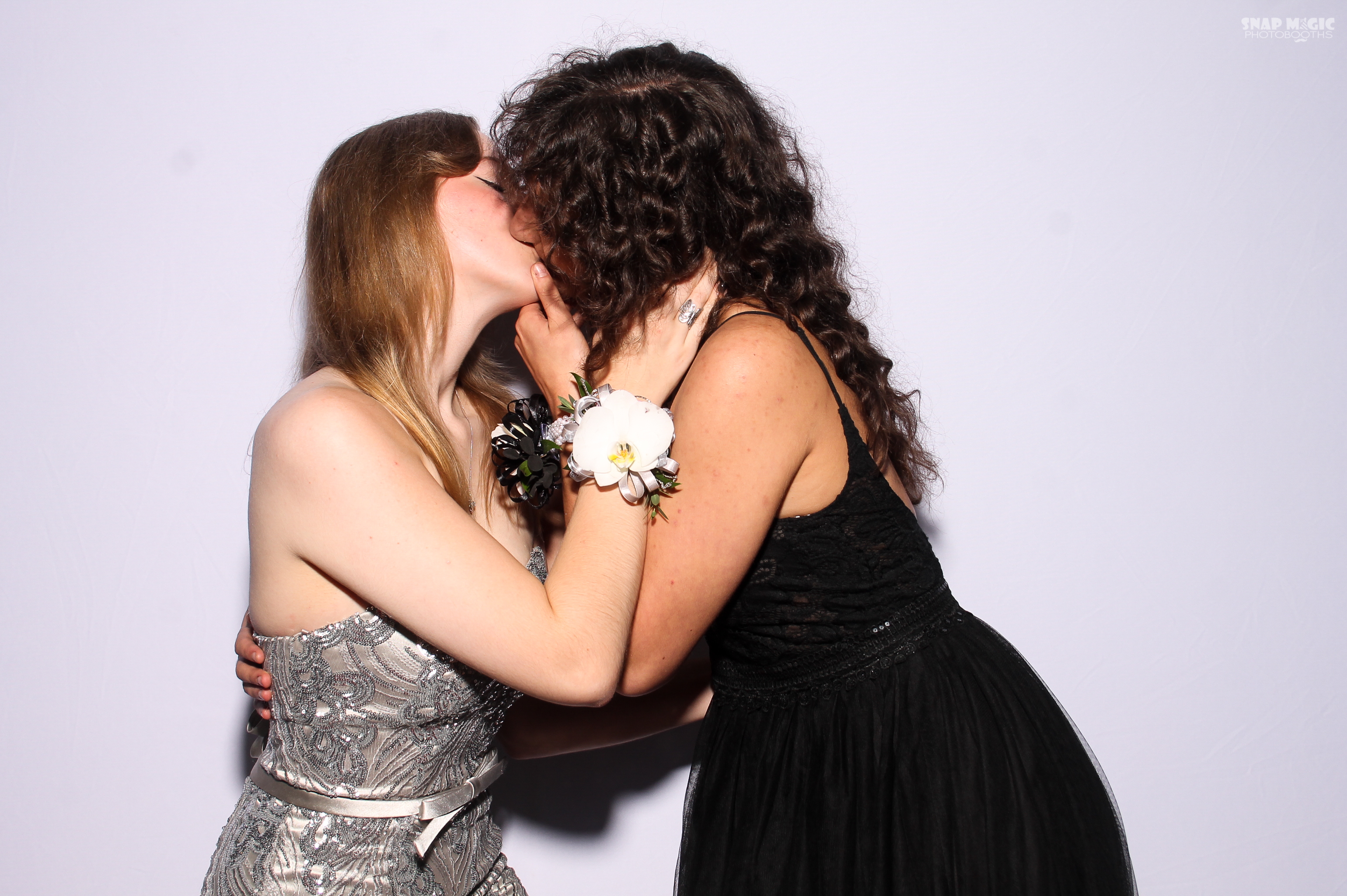 Ursuline College Debs | View more photos from the event at gallery.snapmagic.ie/u/SnapMagic/Ursuline-College-Debs