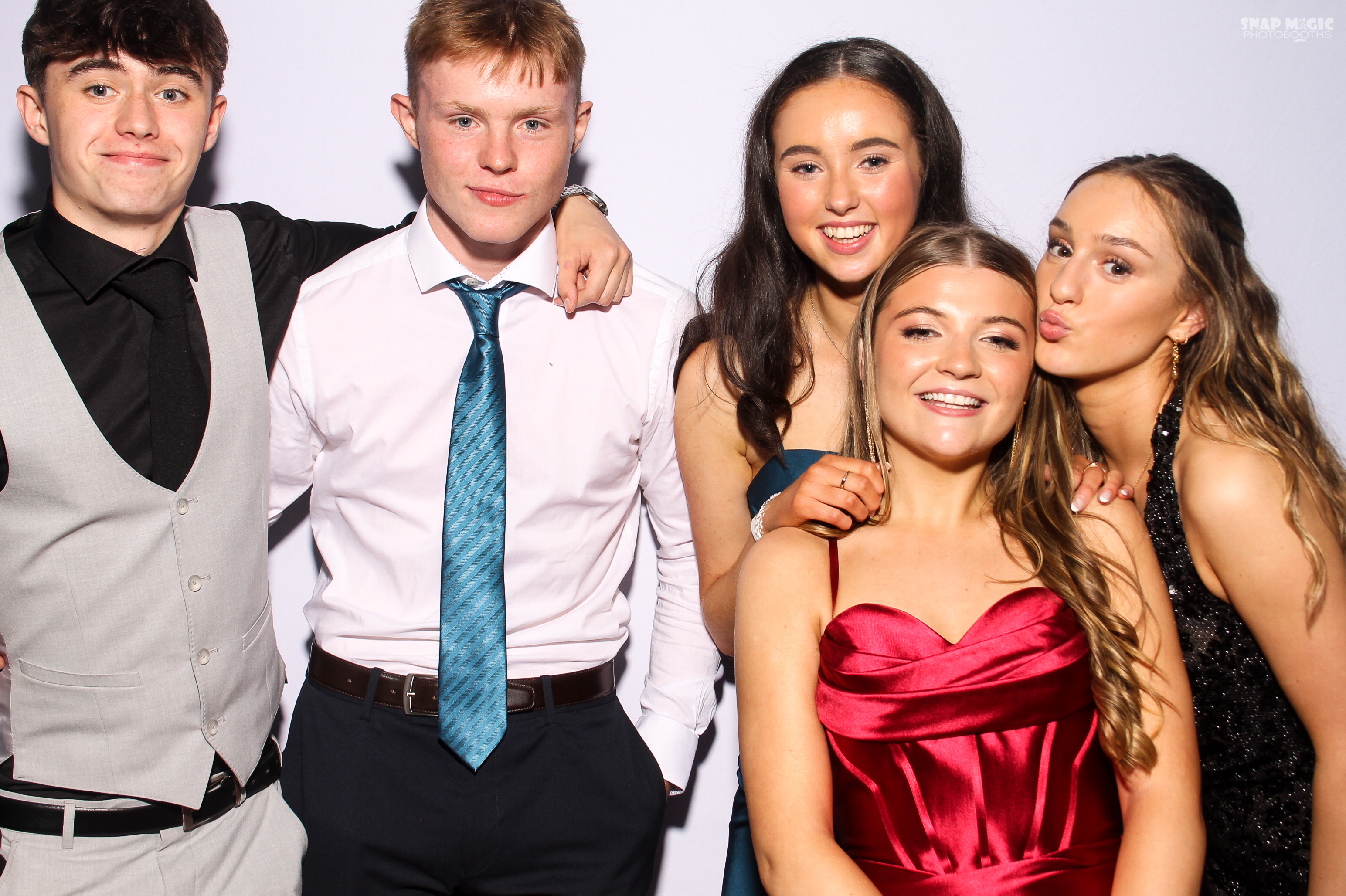Ursuline College Debs | View more photos from the event at gallery.snapmagic.ie/u/SnapMagic/Ursuline-College-Debs